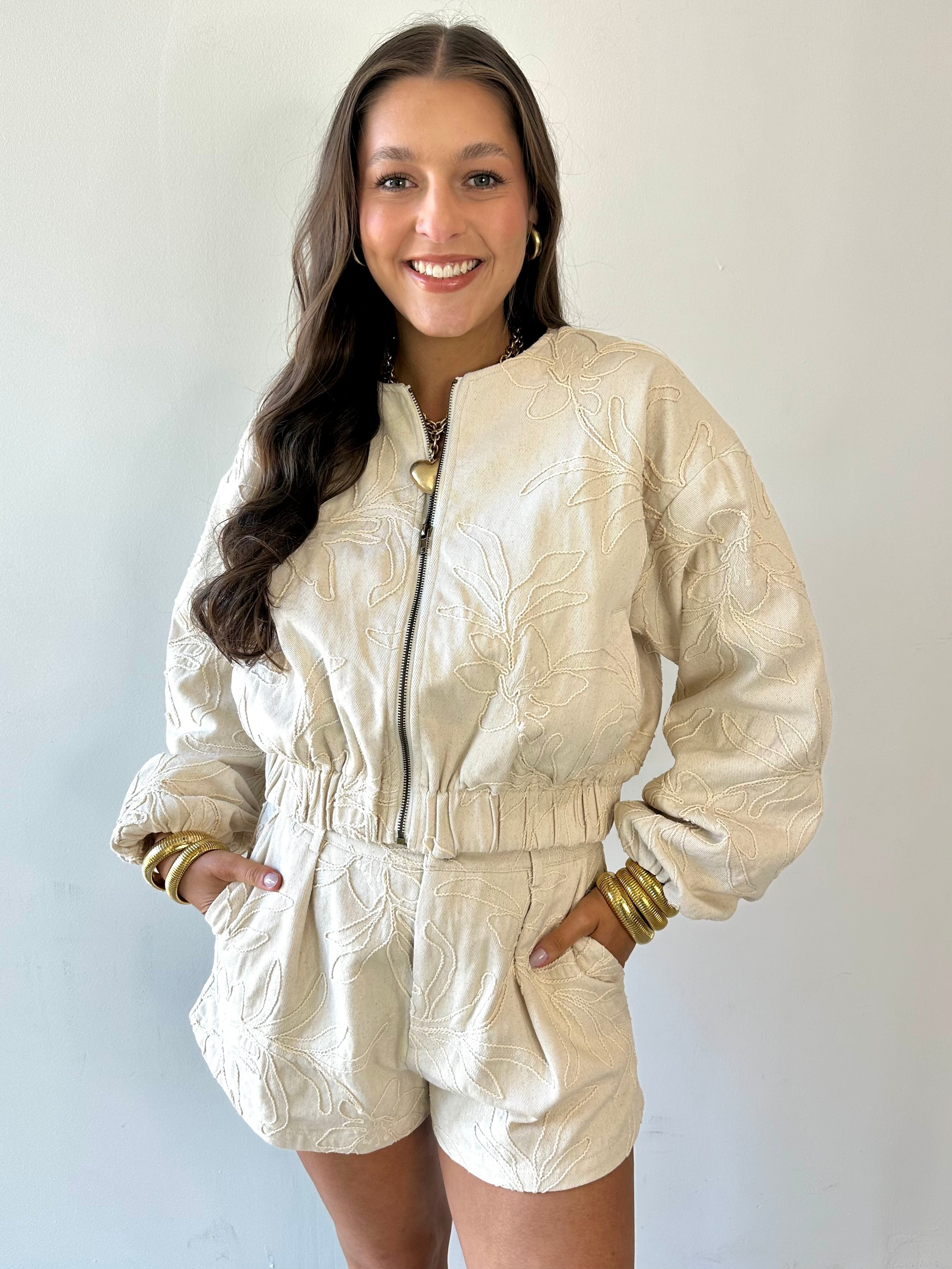 Floral Jacquard Pleated Shorts