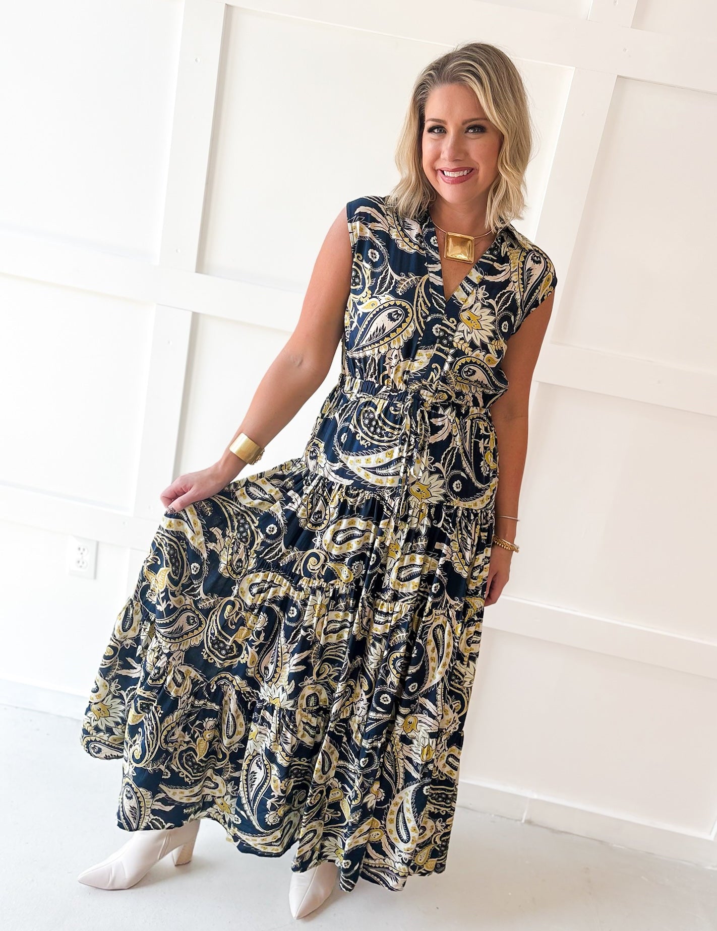 Floral Print Collared Maxi Dress