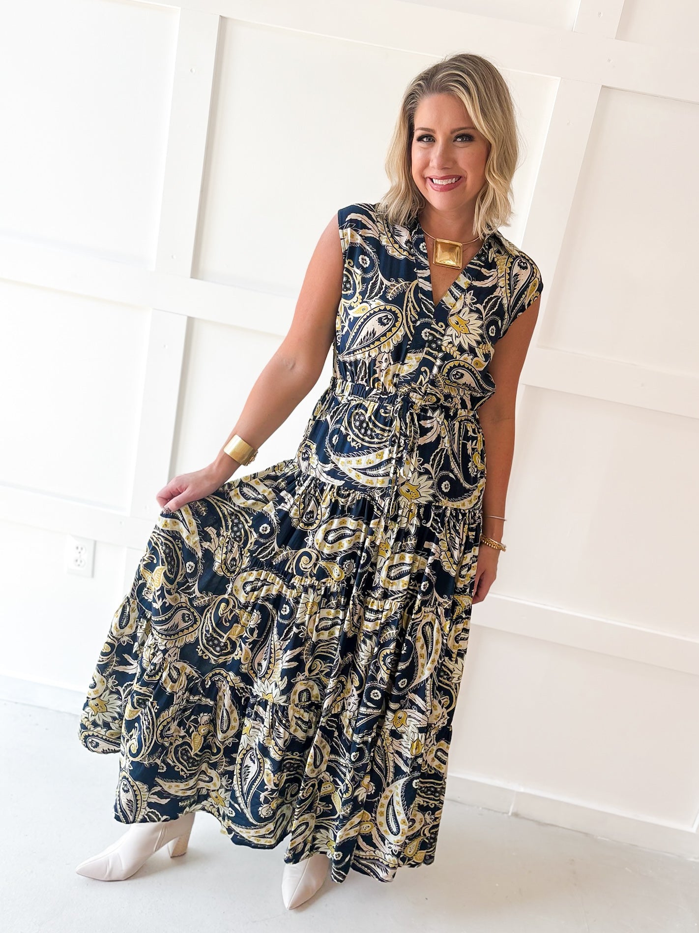 Floral Print Collared Maxi Dress