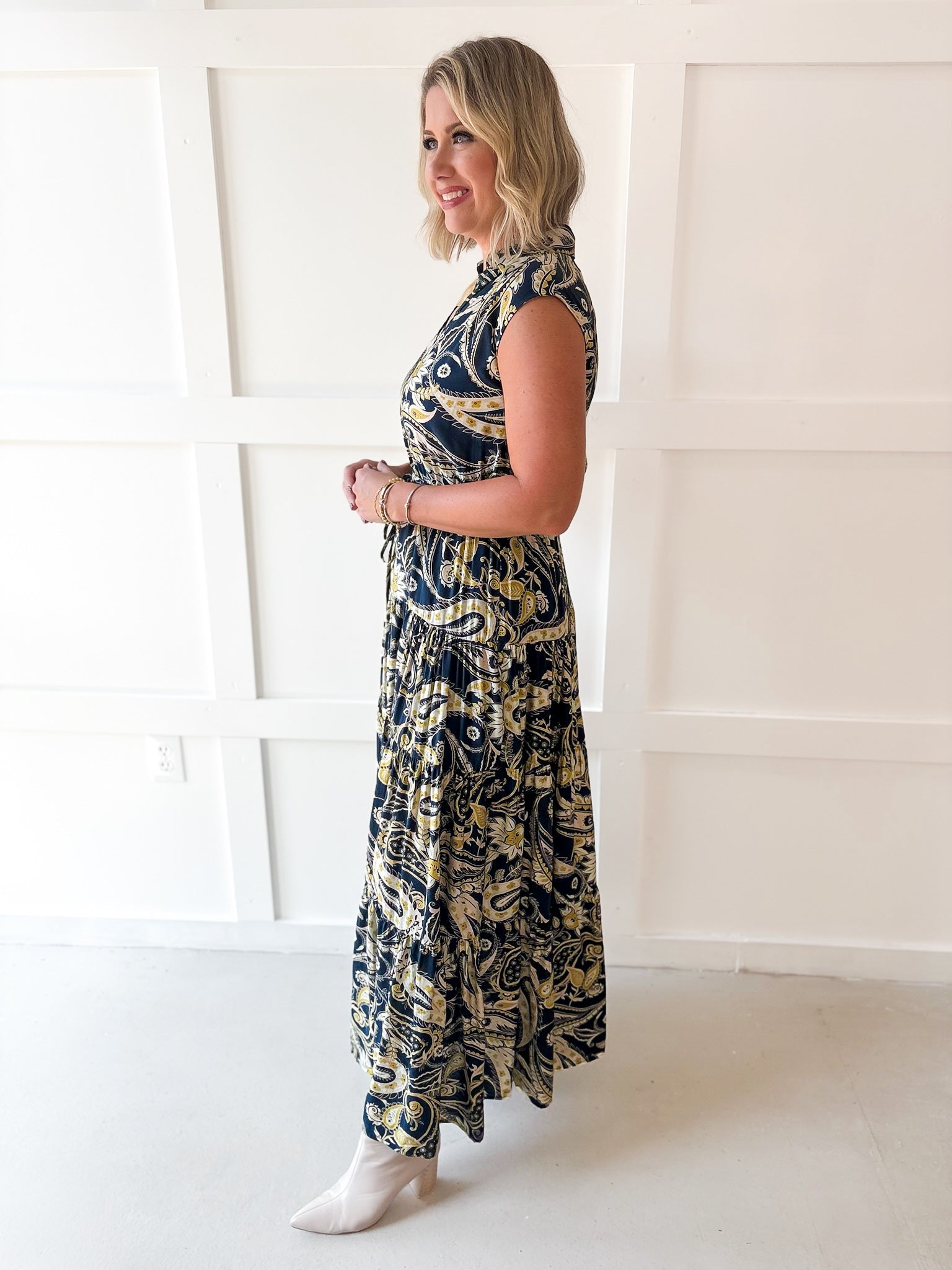 Floral Print Collared Maxi Dress