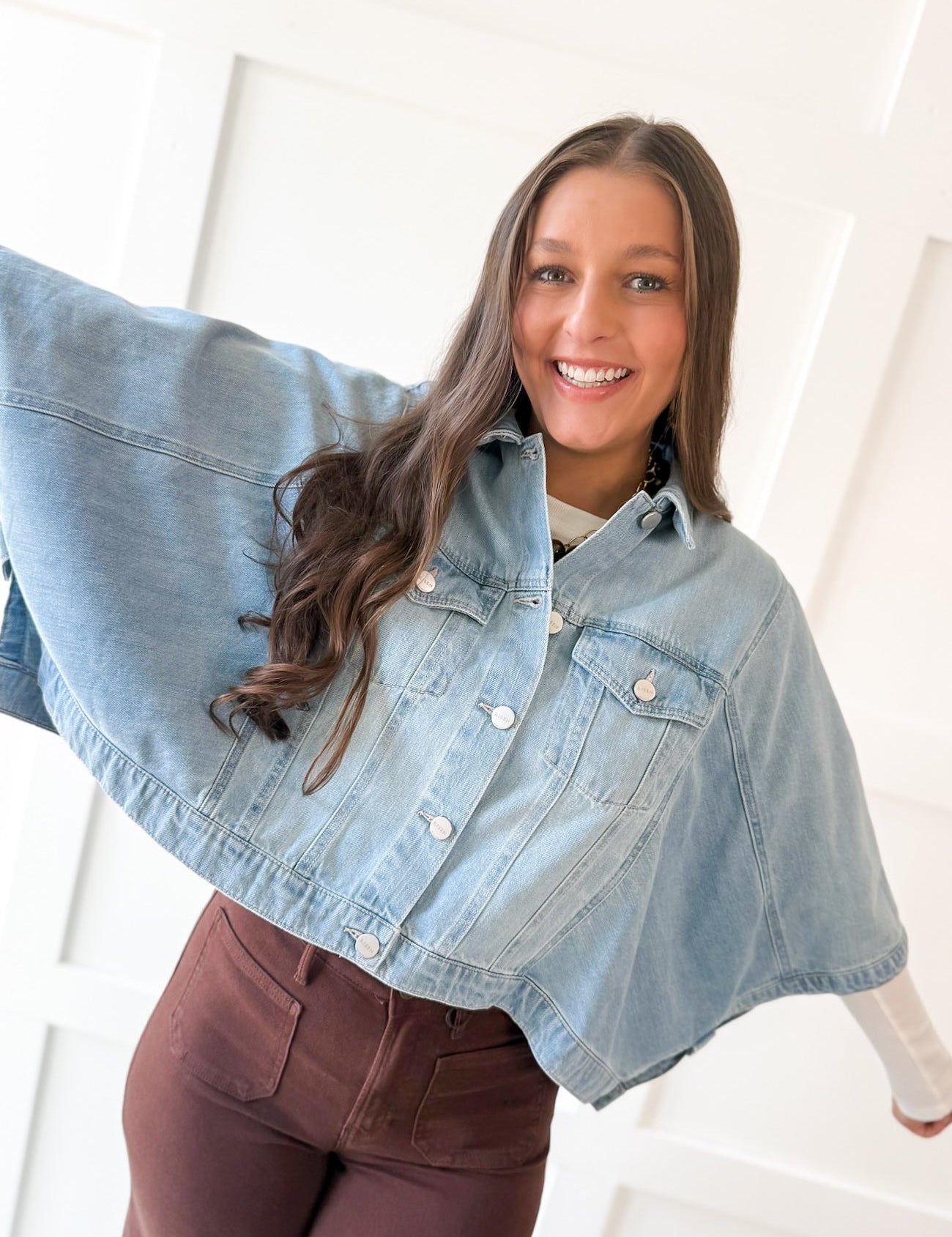 Flowy Square Cape Jacket - Light