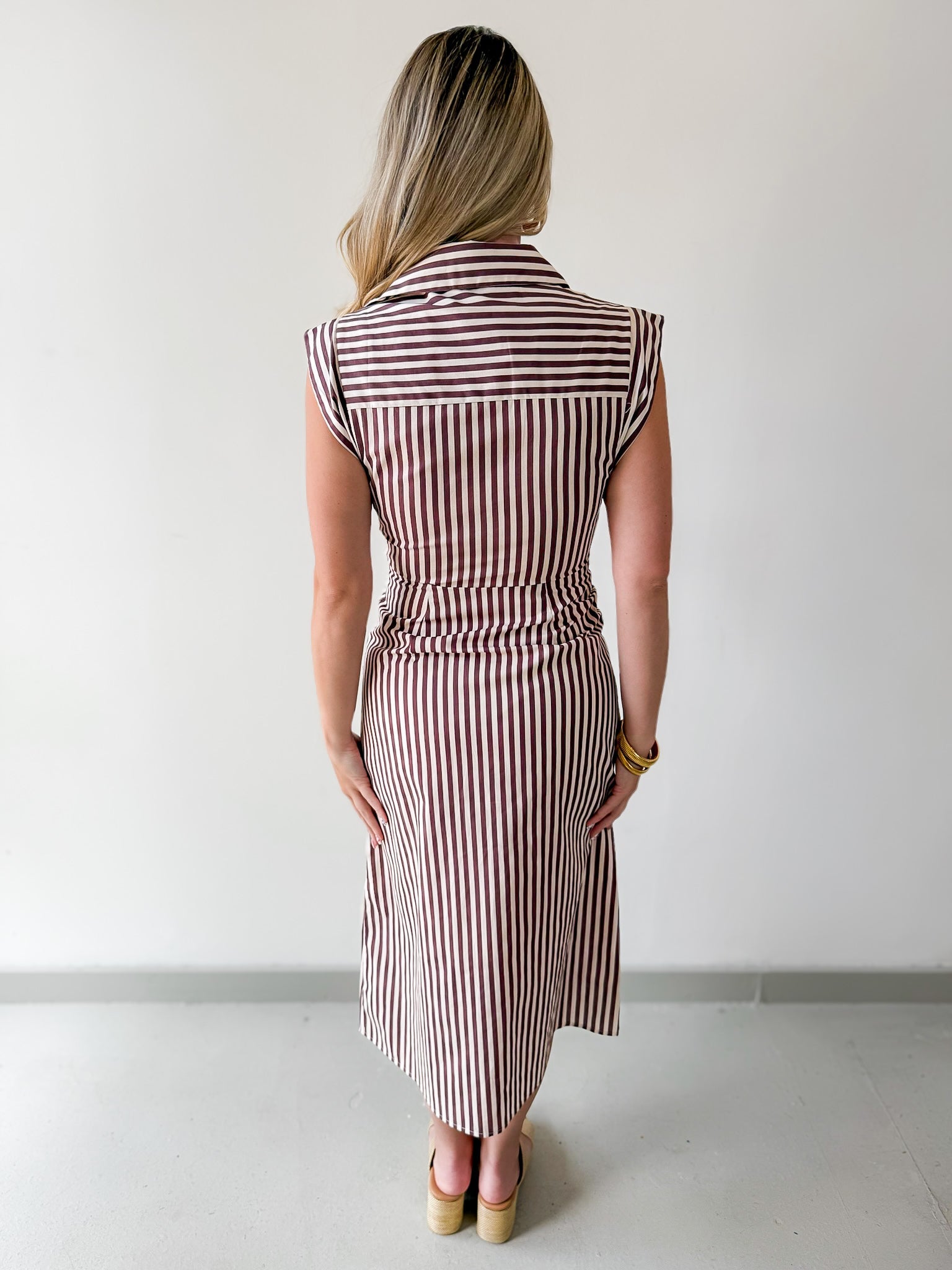 Flutter Sleeve Stripe Dress - Brown/white