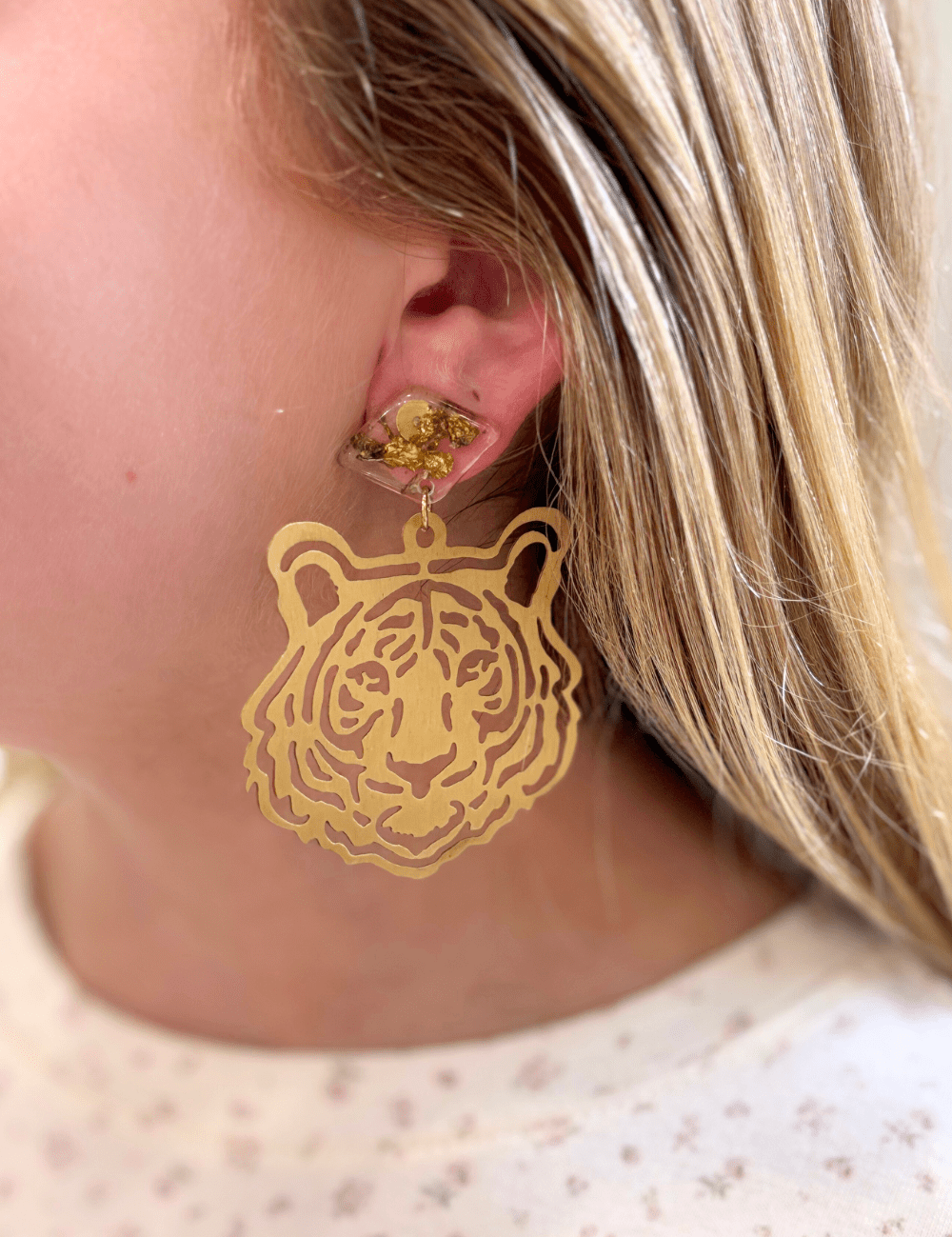 Go Get Em Tiger Earrings Gold