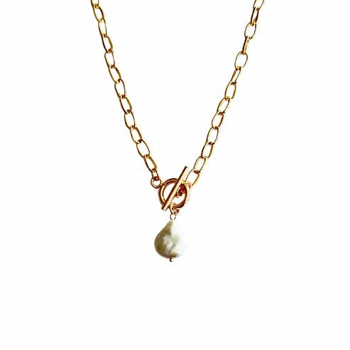 Gold Toggle Link Necklace with Freshwater Pearl