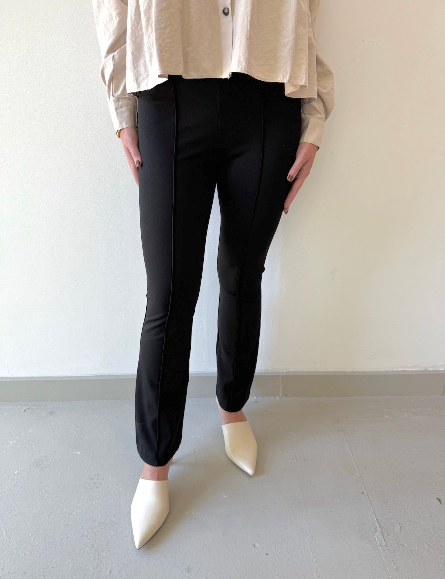 Harlow Bootleg Black Pants