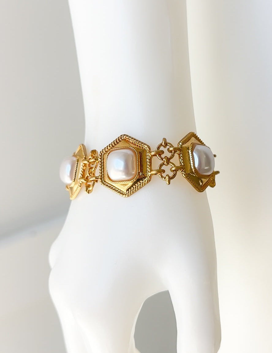 Hexagon Pearl Bracelet