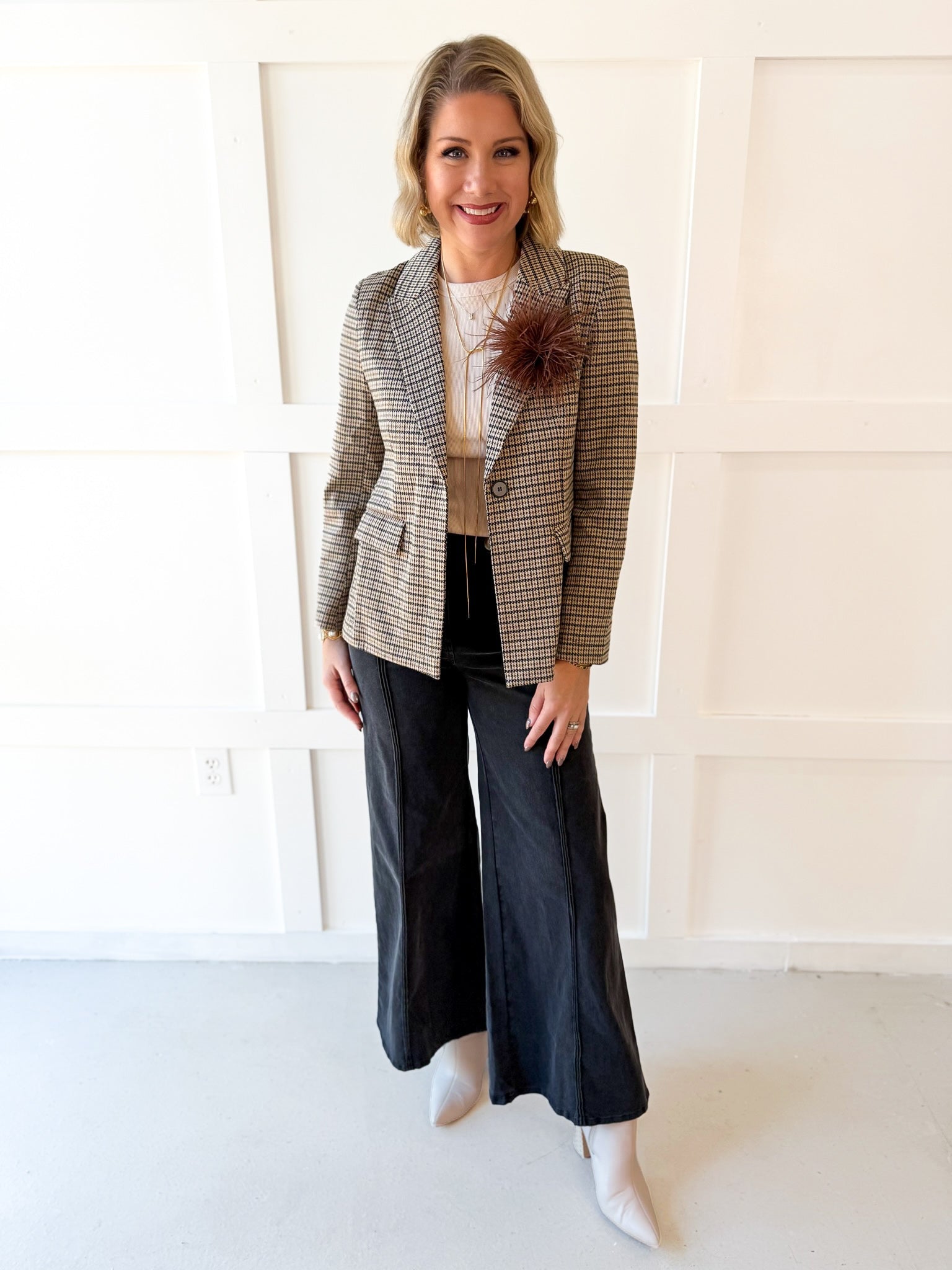 Houndstooth Blazer - Brown
