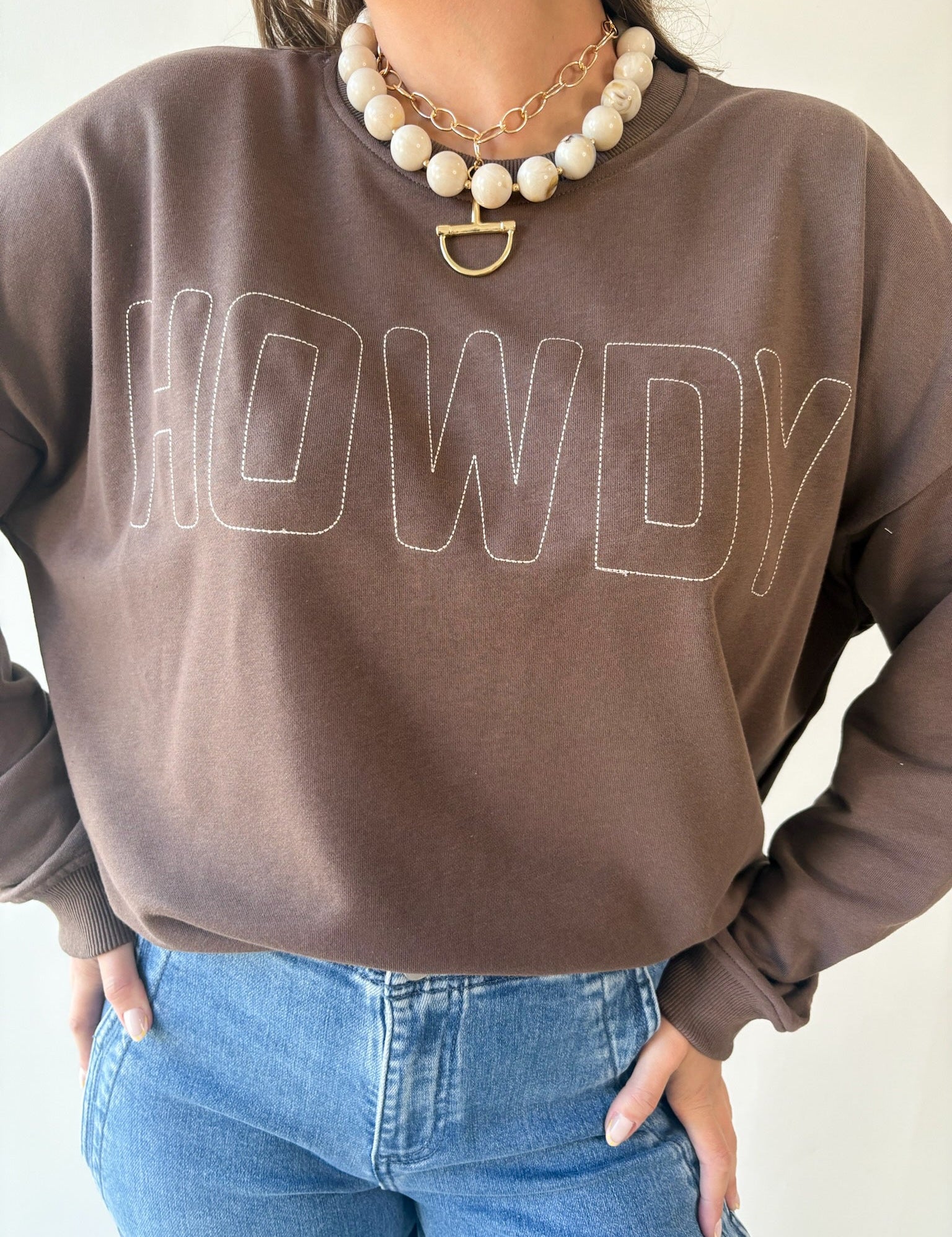 "Howdy" Graphic Sweater - Coco