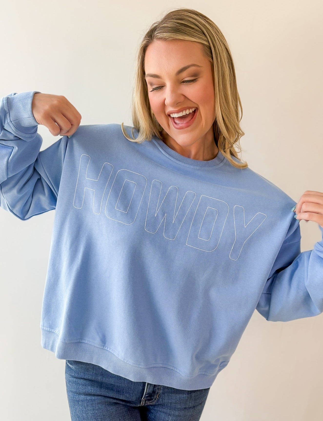 "Howdy" Graphic Sweater - Seabreeze