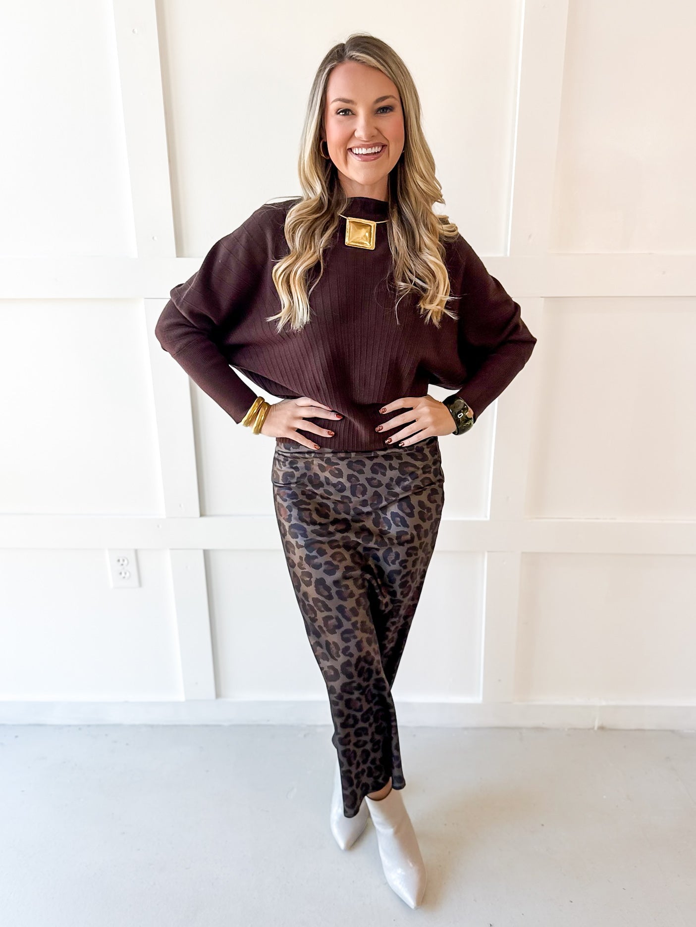 Knit Dolman Fanned Sweater- Brown
