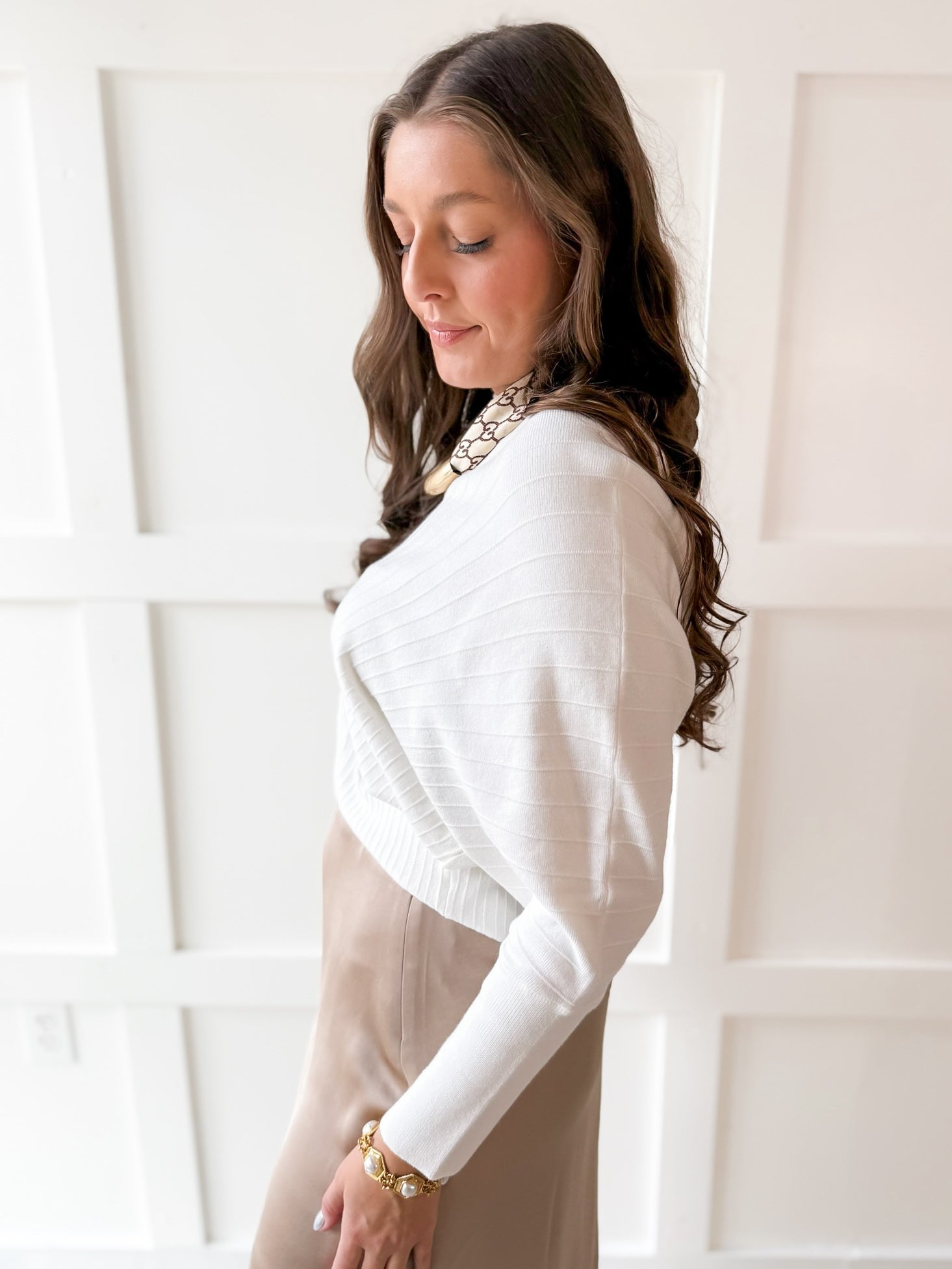 Knit Dolman Fanned Sweater- White