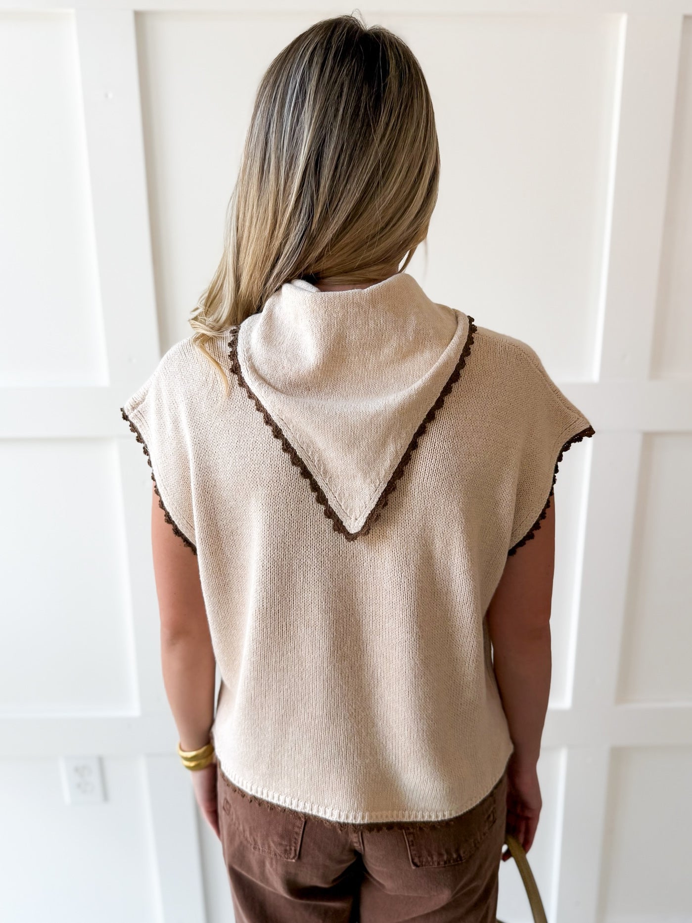 Layered Scallop detail Knit top
