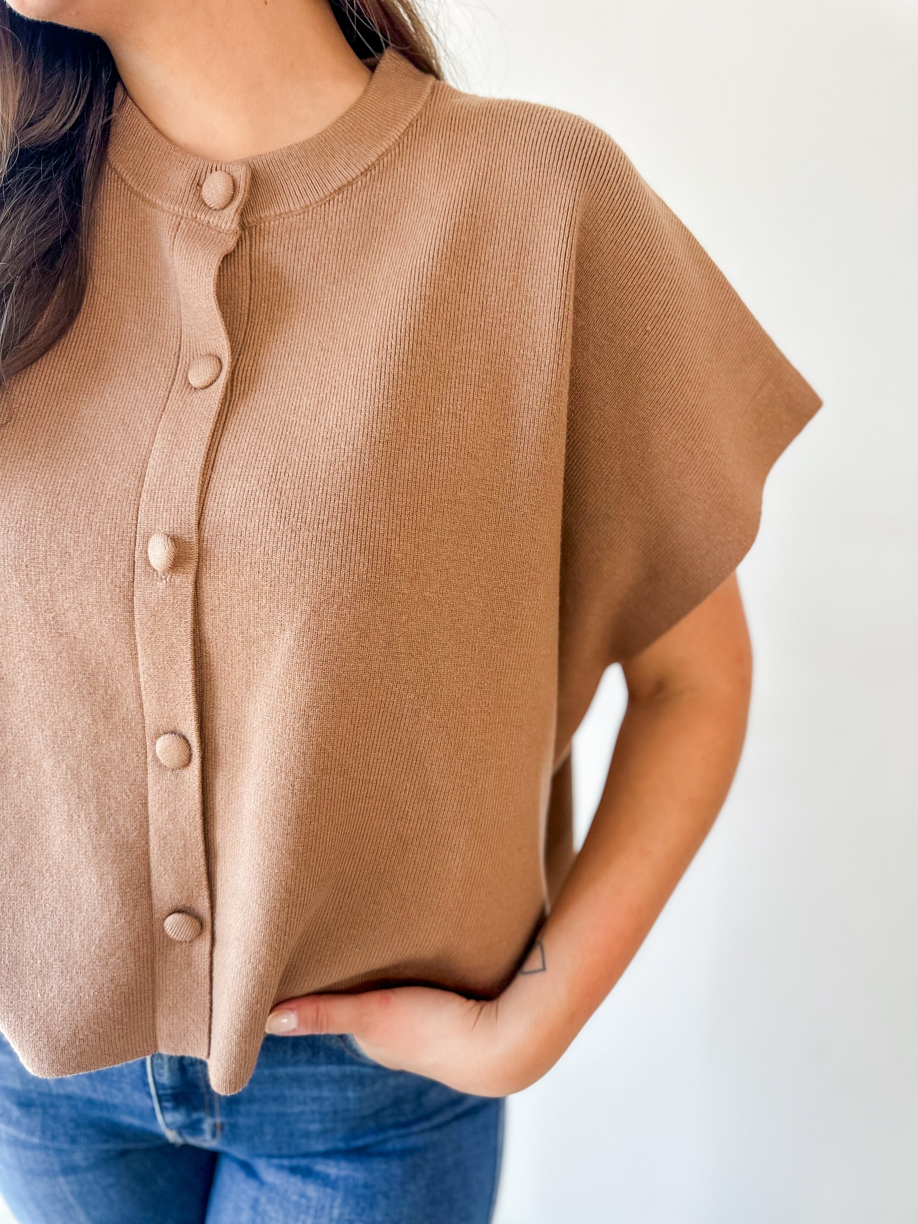 Lightweight Half Sleeve Knit Top - Camel