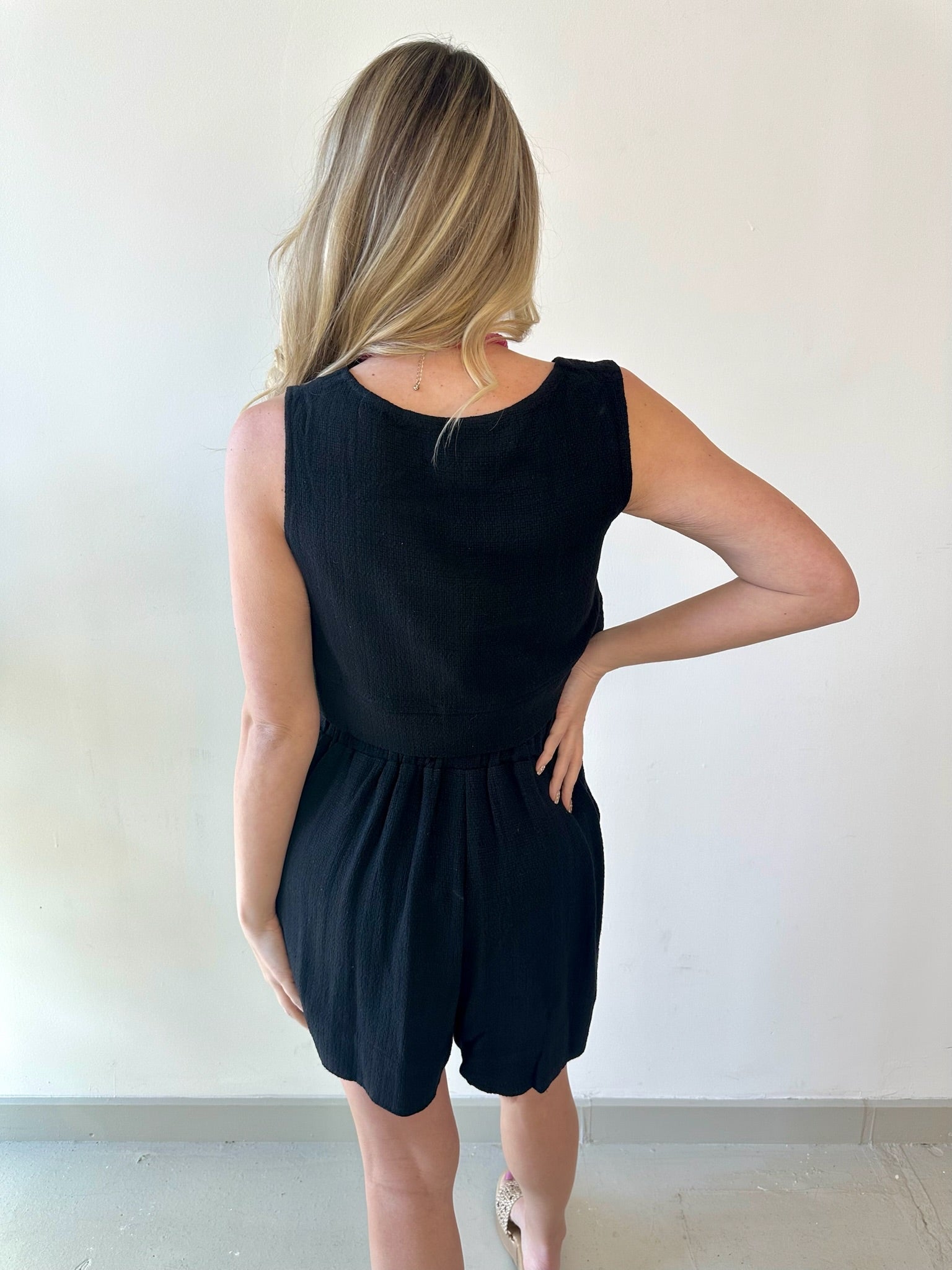 Linen Cropped Top - Black