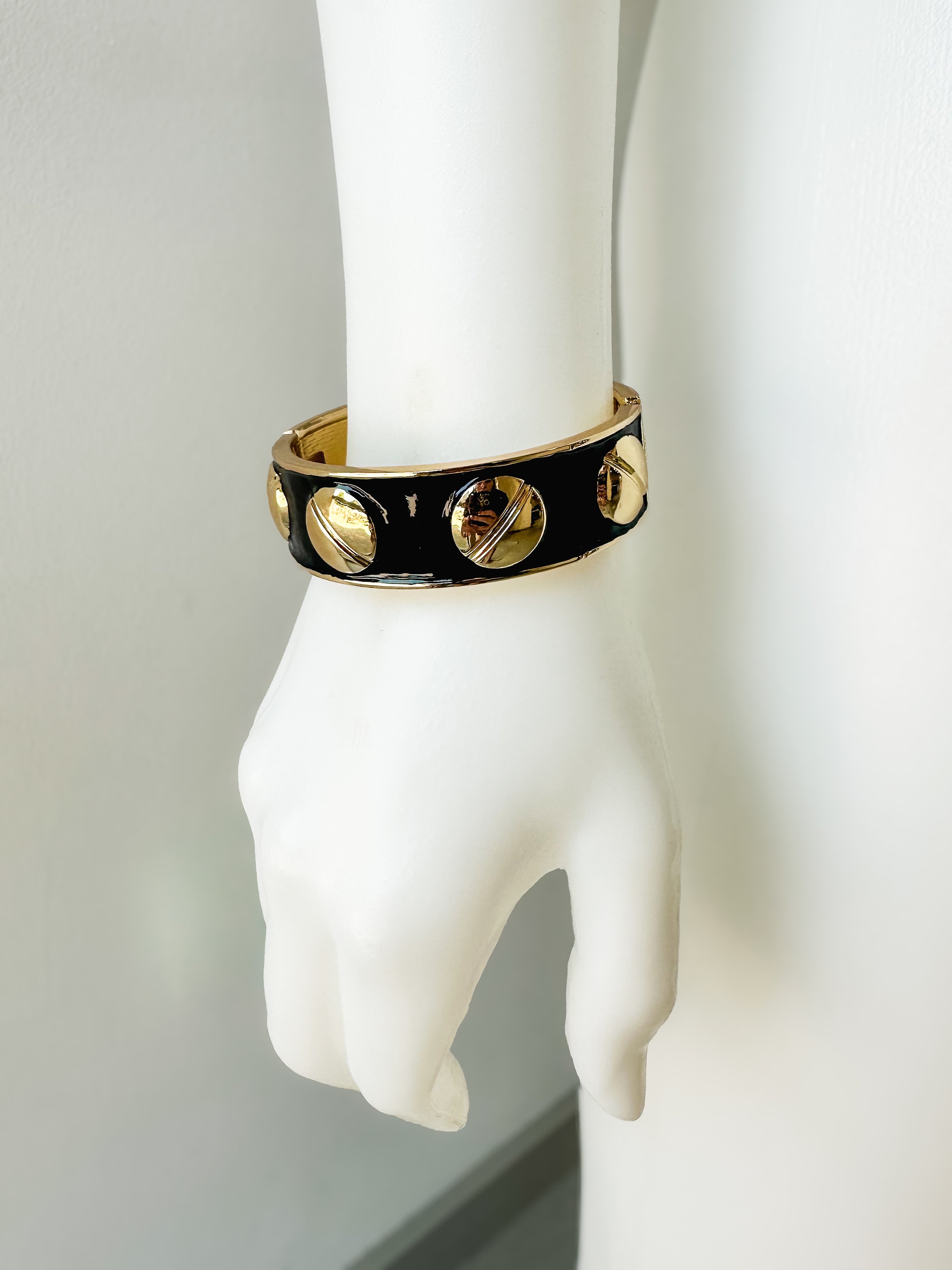 Luxe Enamel Metal Bangle-Black