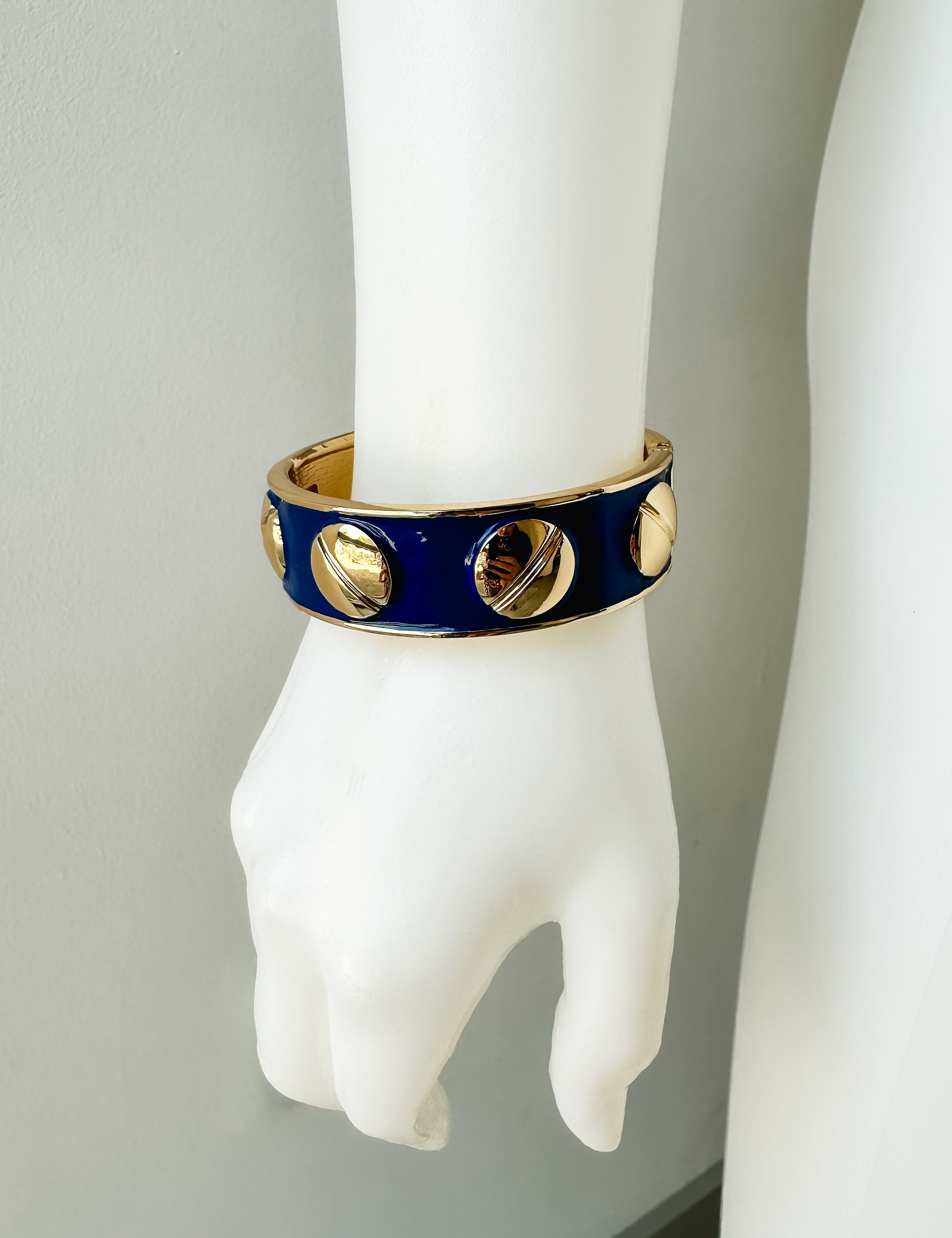 Luxe Enamel Metal Bangle-Blue