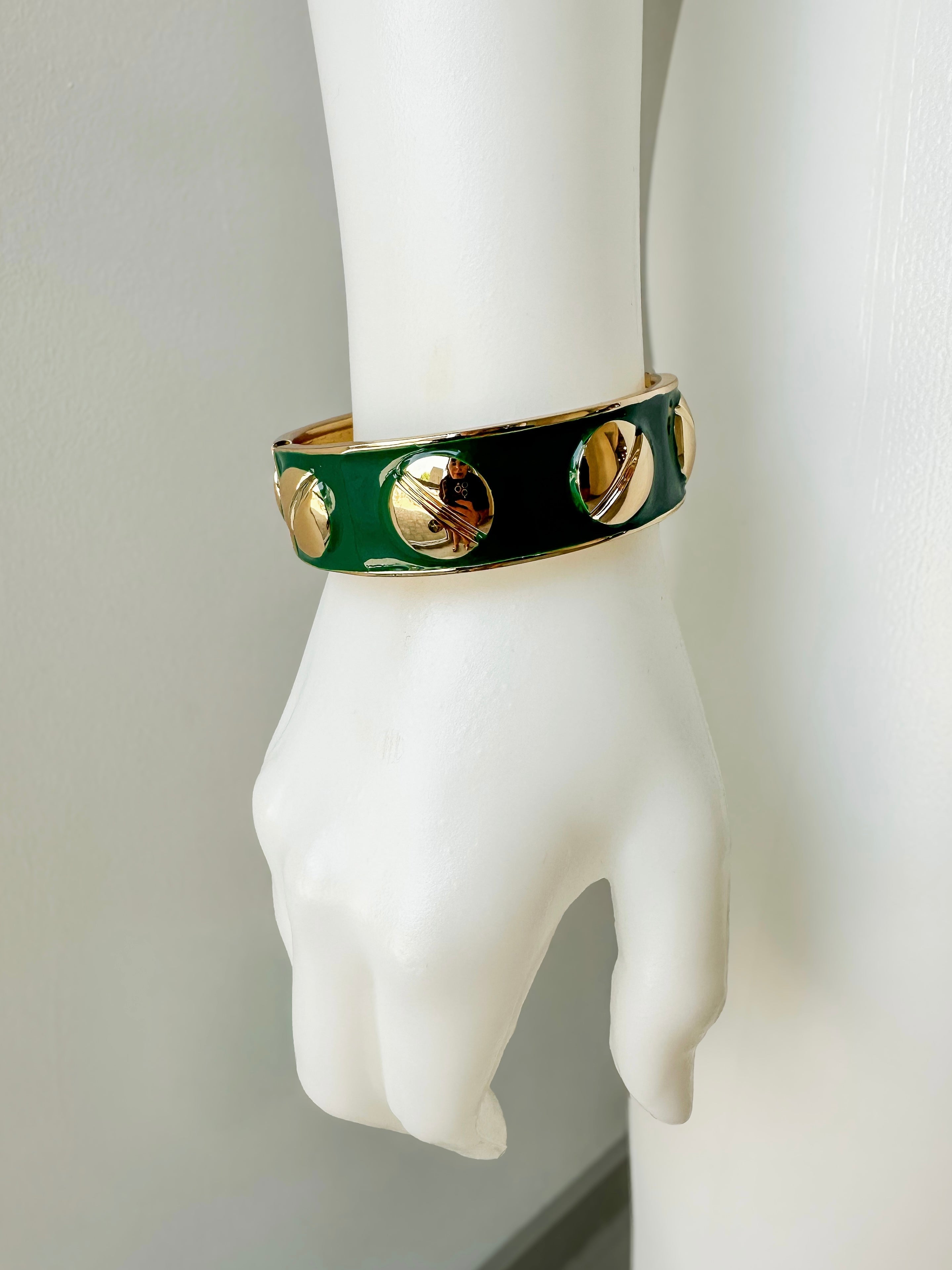 Luxe Enamel Metal Bangle-Green