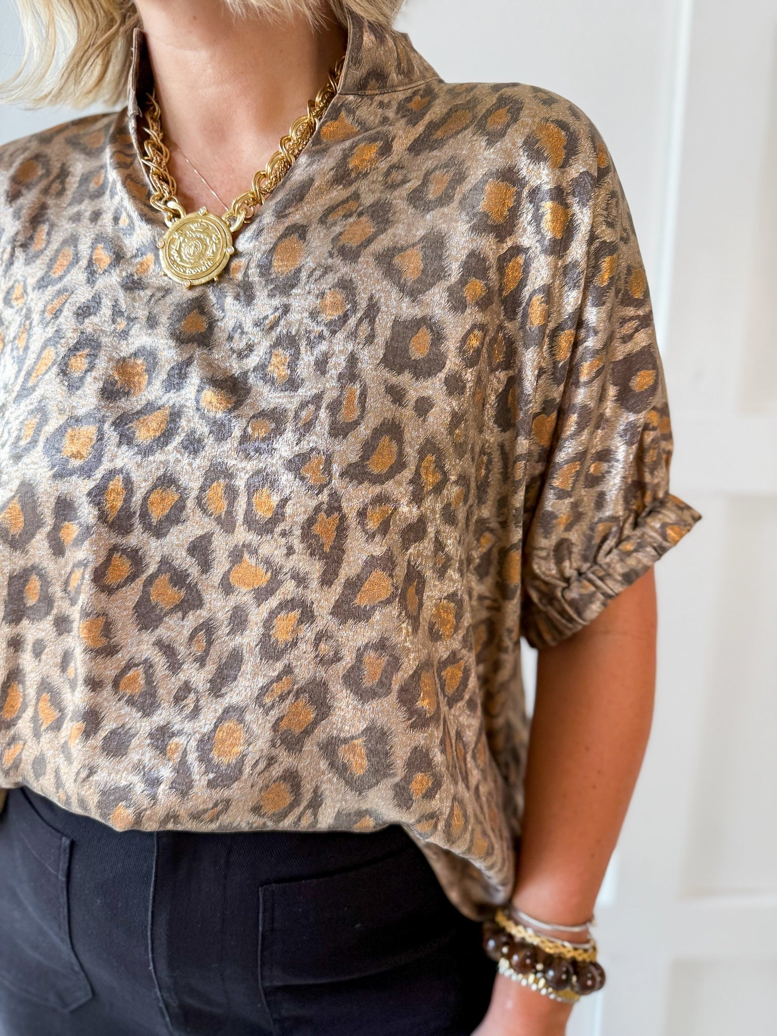 Metaillic Leopard Top-Taupe