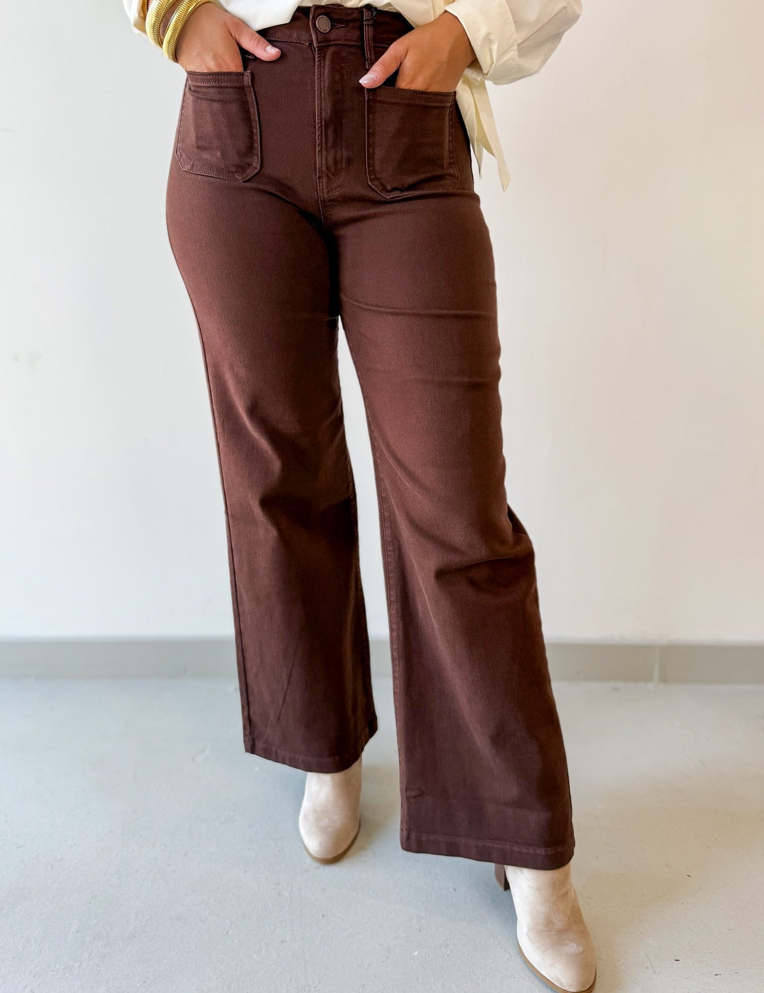 Mini Patch Pocket Wide Leg - Brown