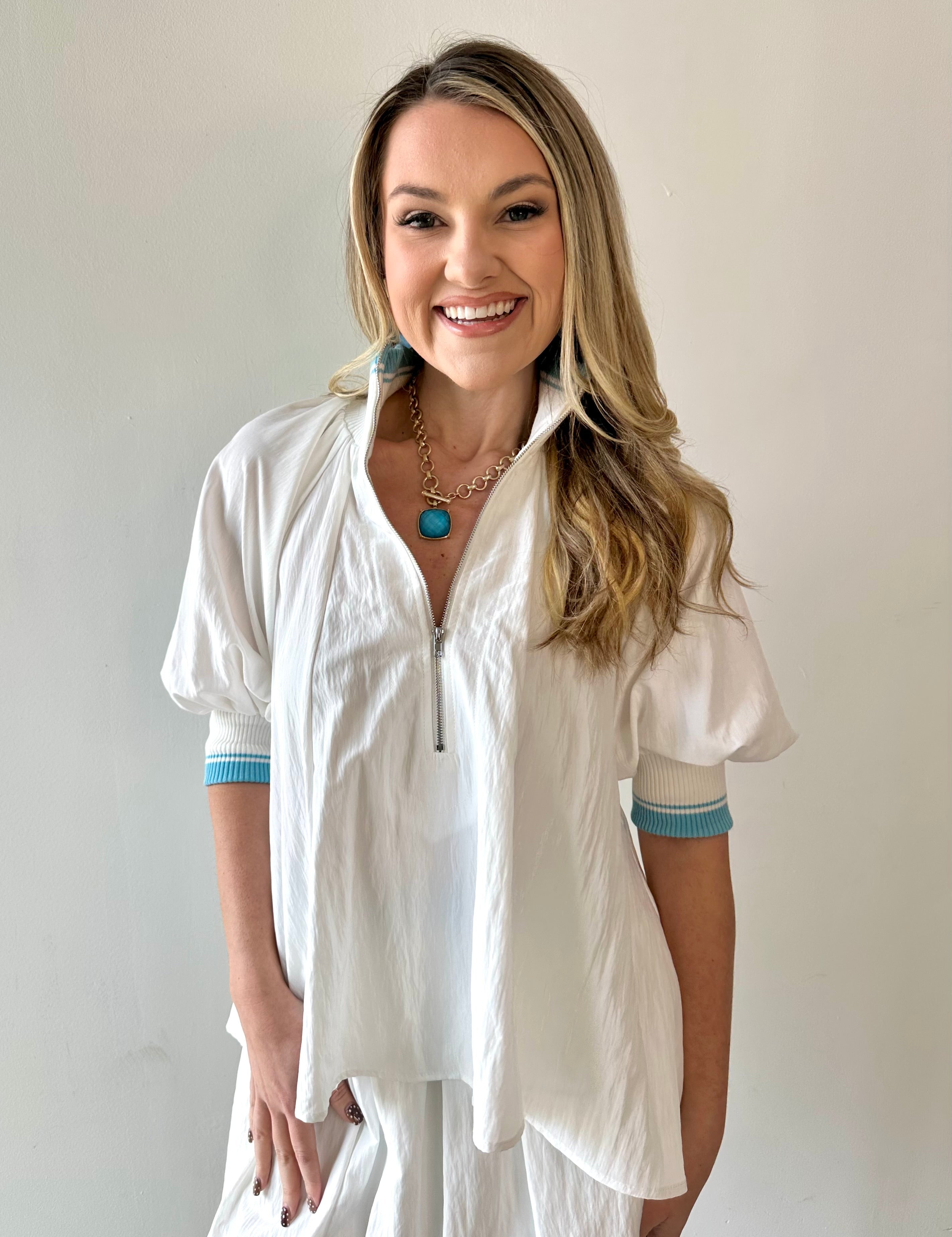 Mock Neck Band Puff Top - White