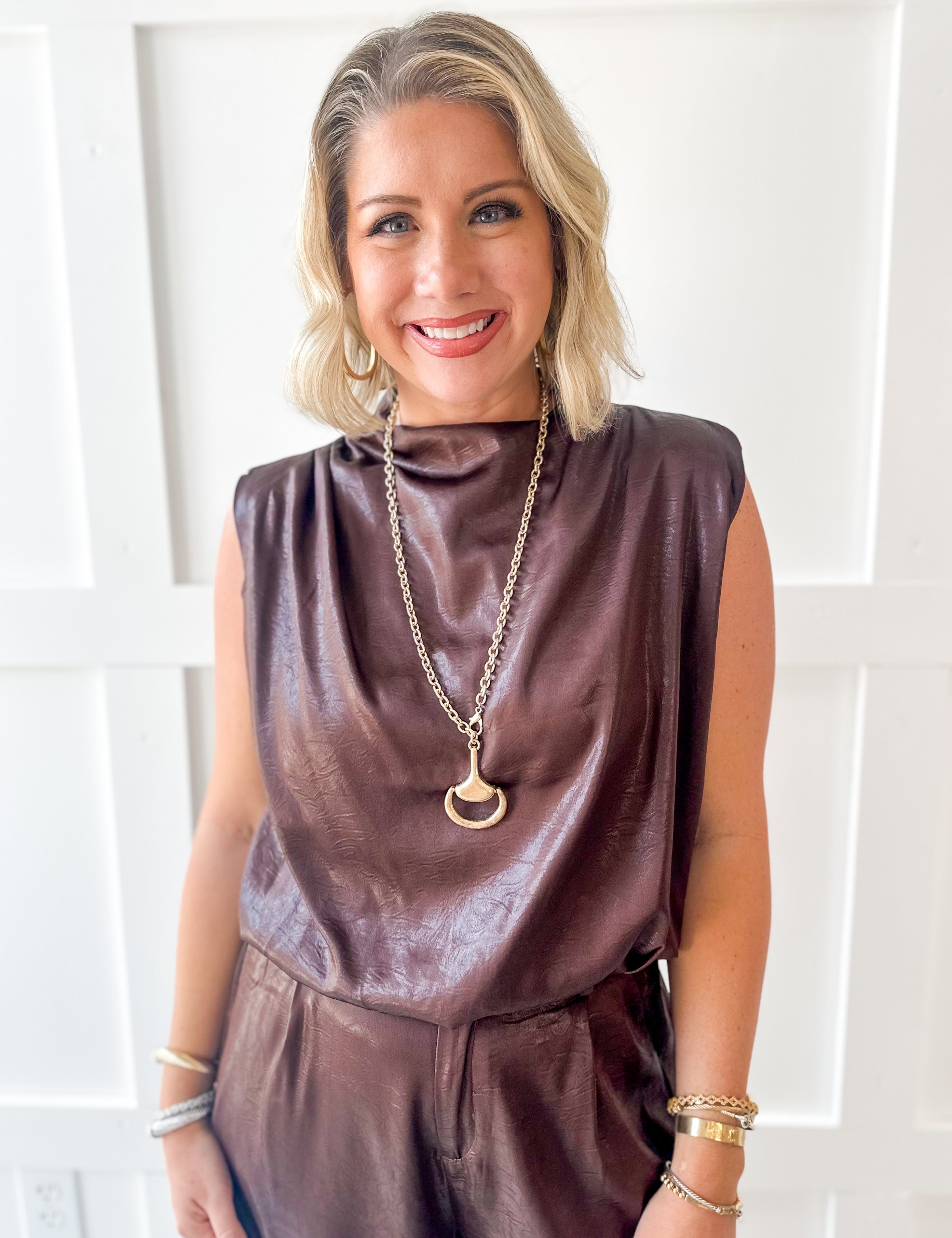 Mock Neck Sleeveless Bubble Top- Brown