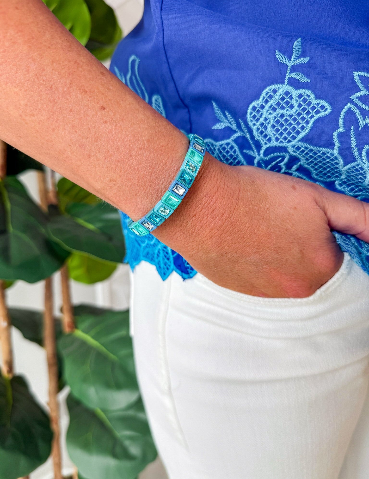Multi Blues Stretch Bracelet