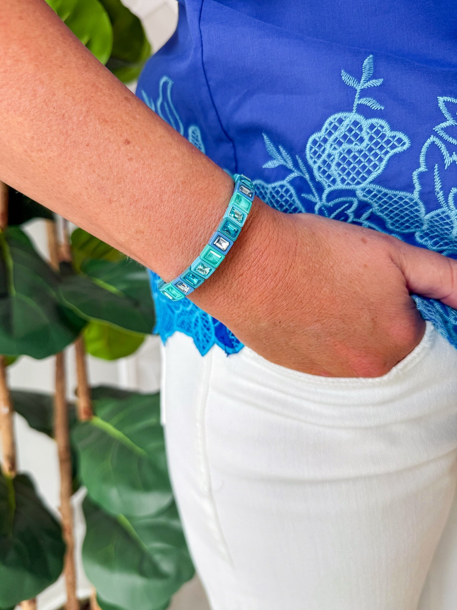 Multi Blues Stretch Bracelet