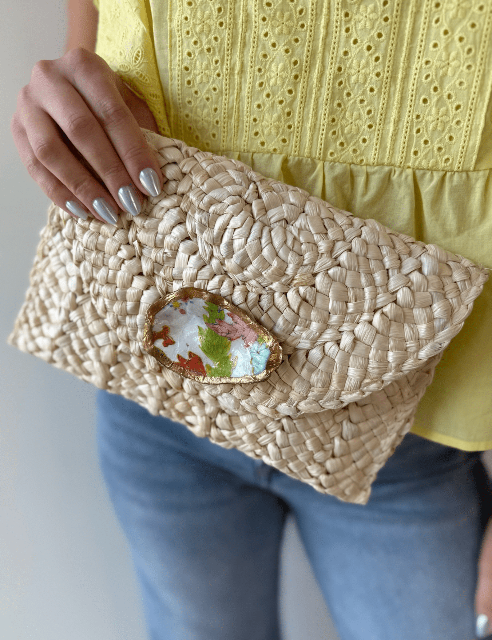 Oyster Clutch Colorful