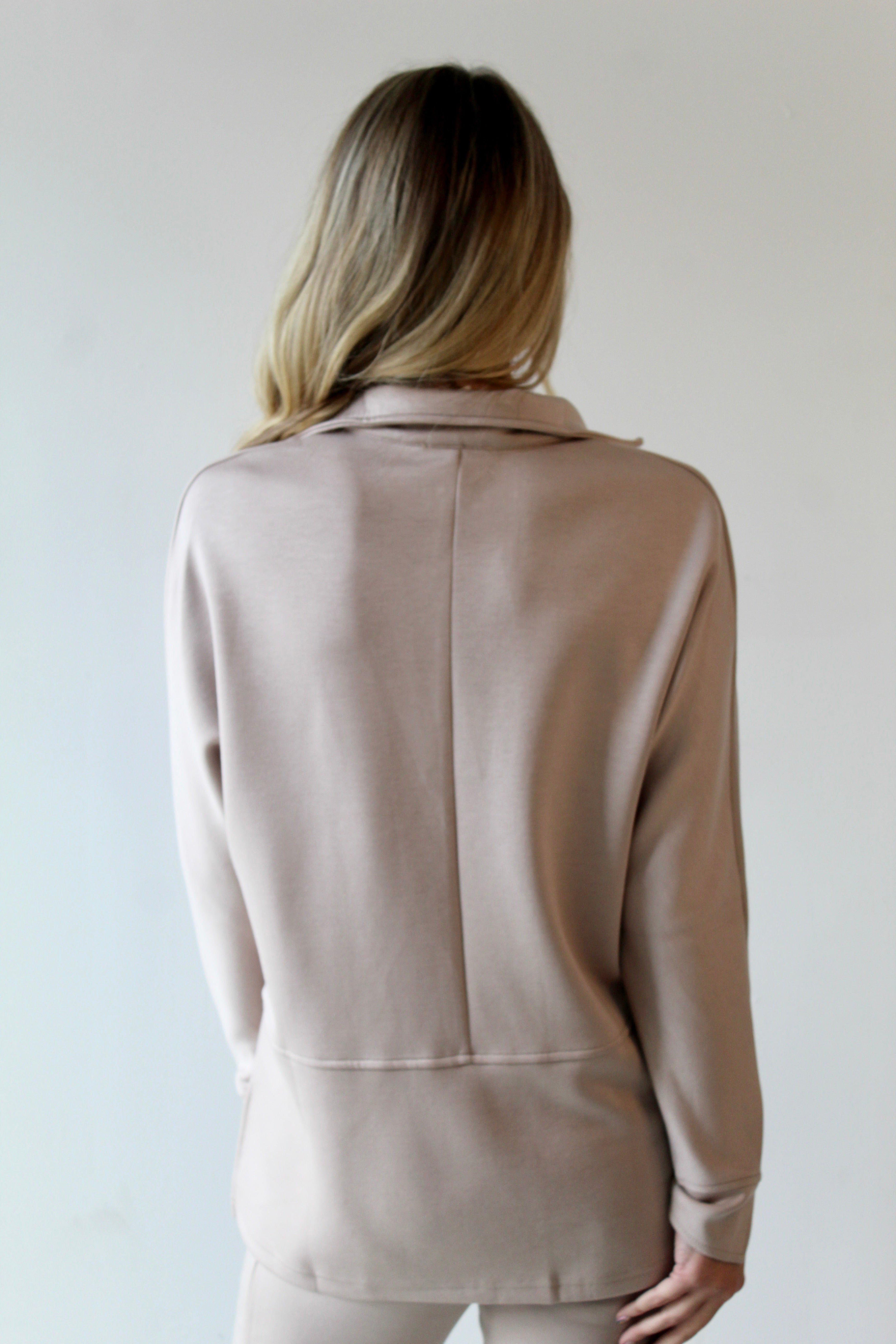 P. Cill Butter Collared Top