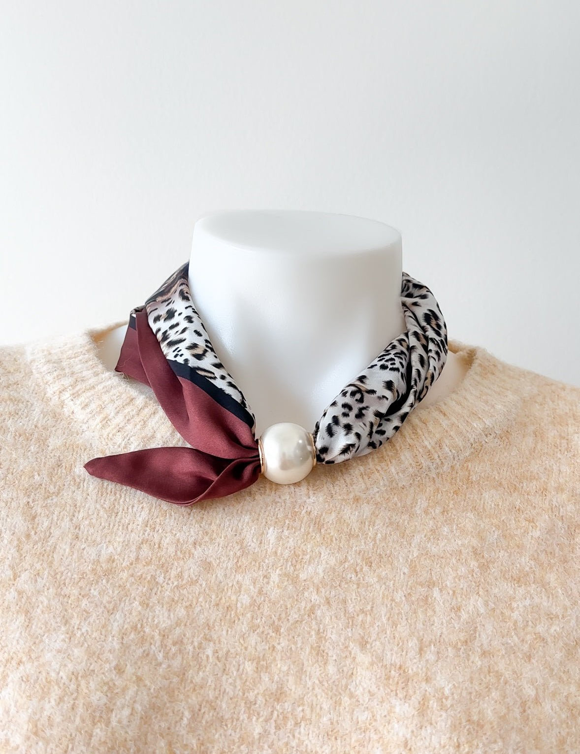 Pearl Leopard Scarf Necklace