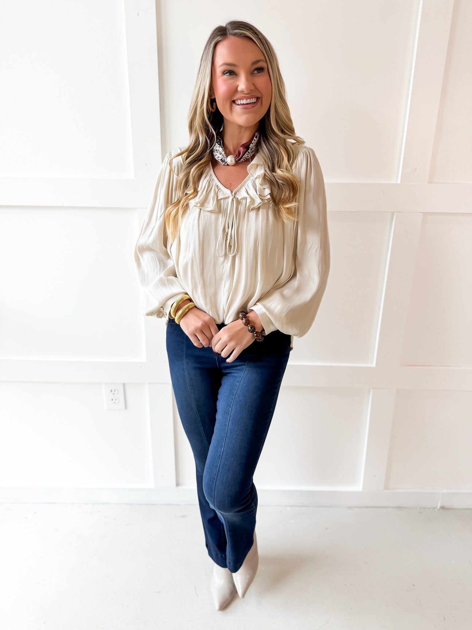 Peter Collar Blouse - Cream
