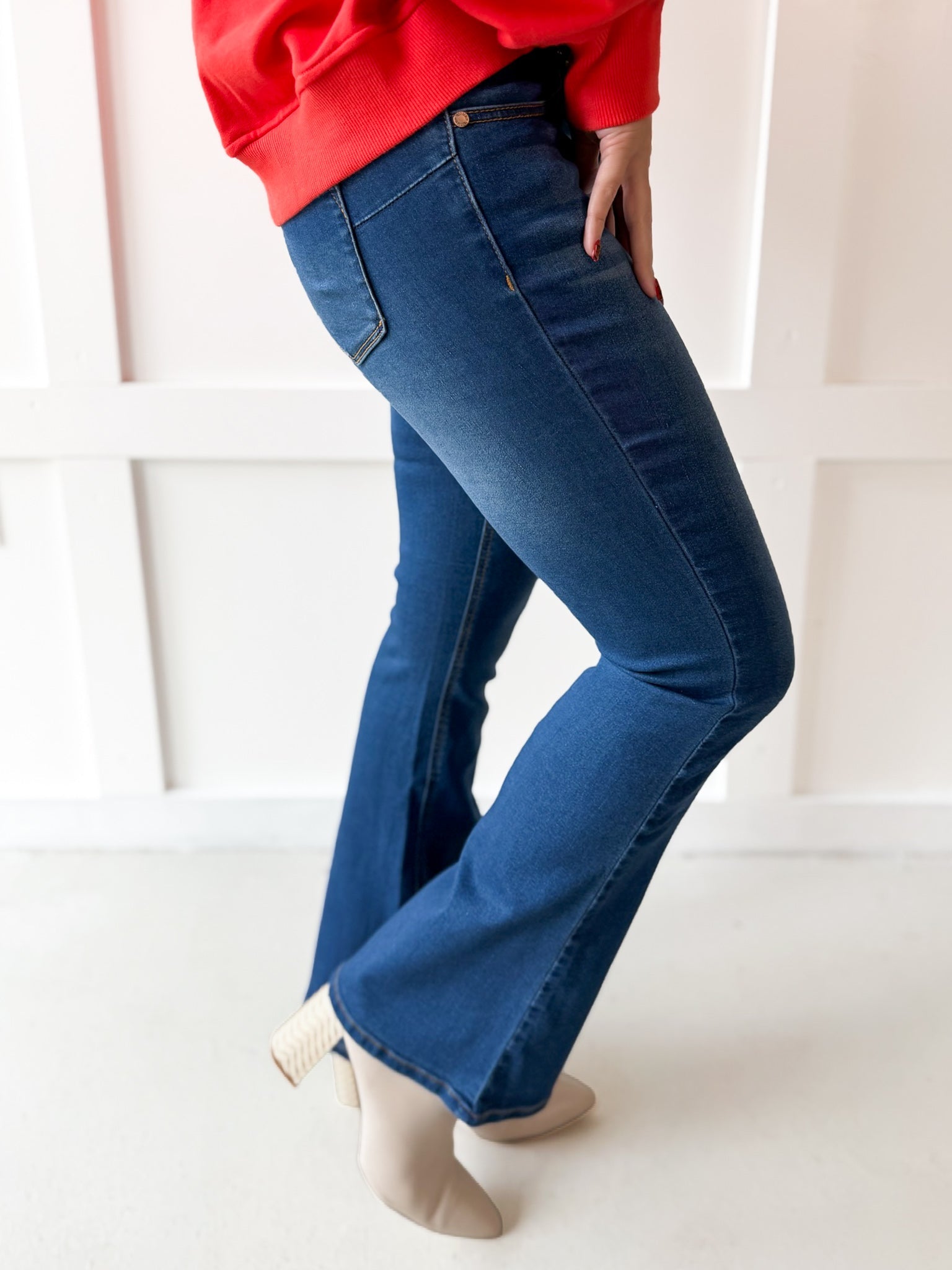Petite 29" Shapewear Fit & Flare Jean