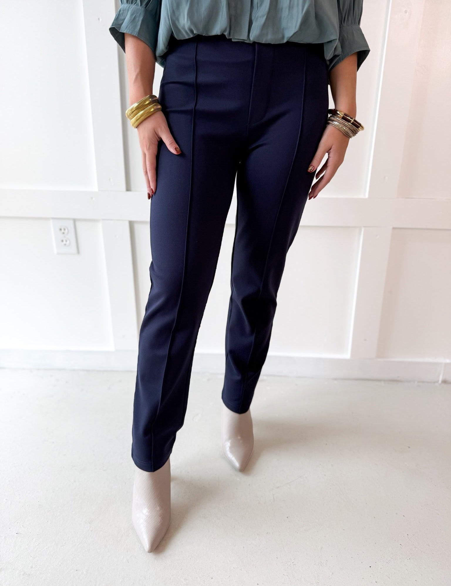 Pintuck Easy Pull Pants - Navy