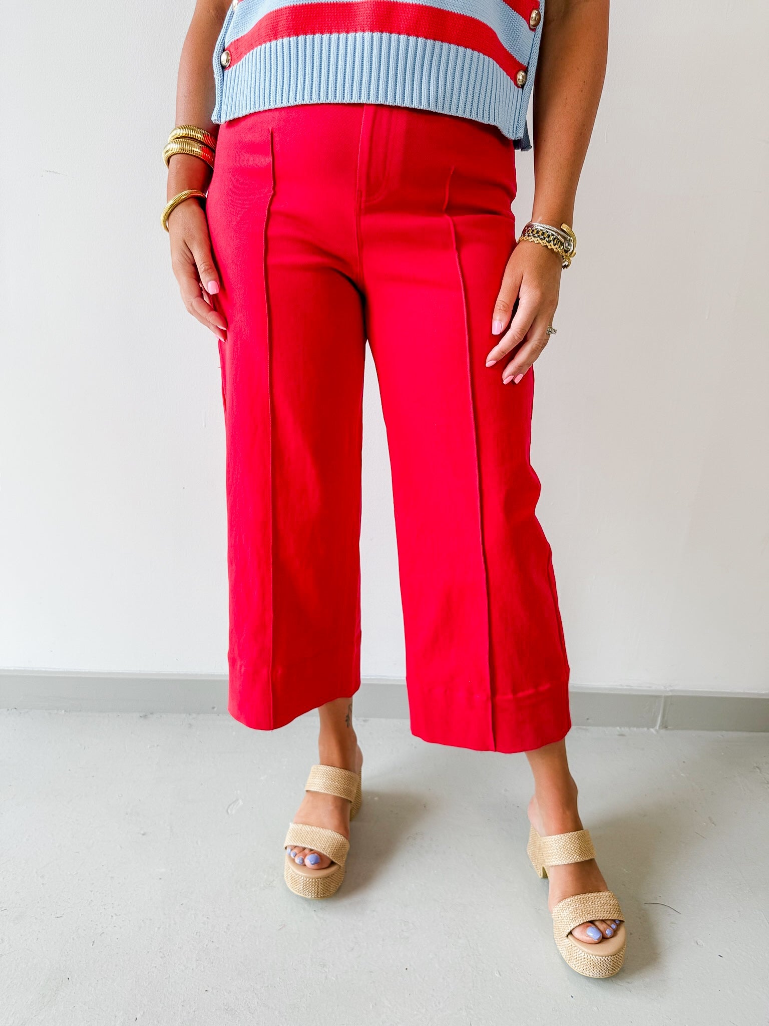Pintuck Wide Leg Pant