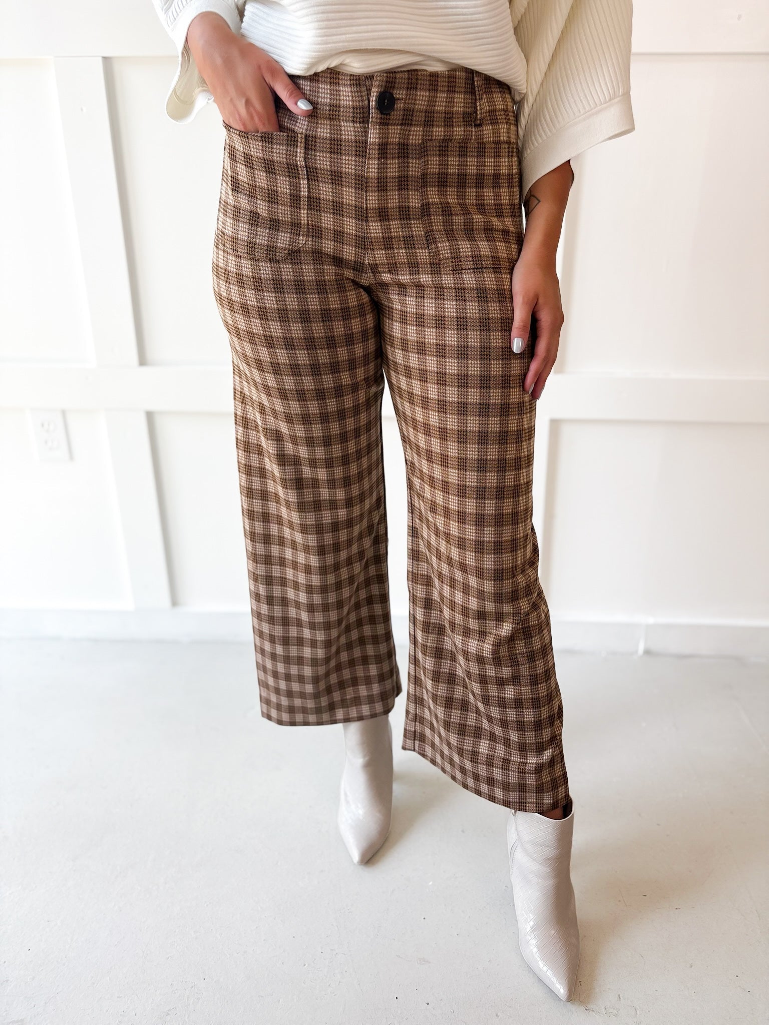 Plaid Straight Leg Pant - Golden Brown