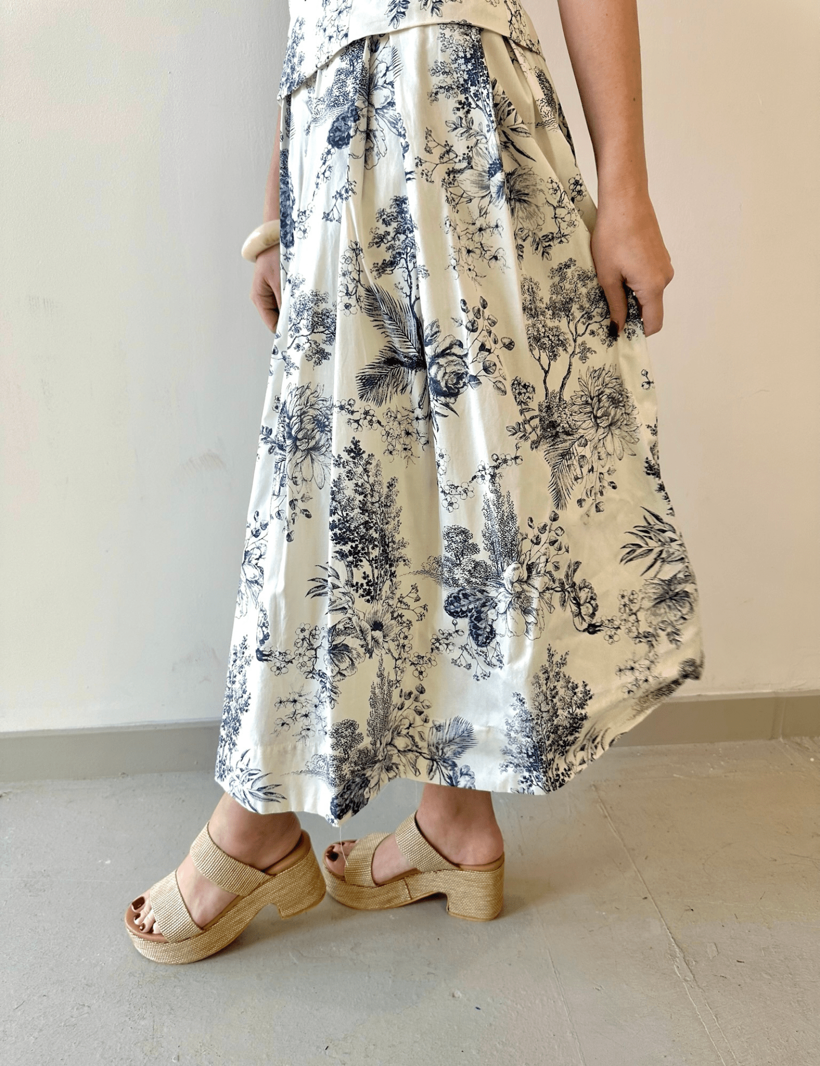 Pleated Print Midi Skirt