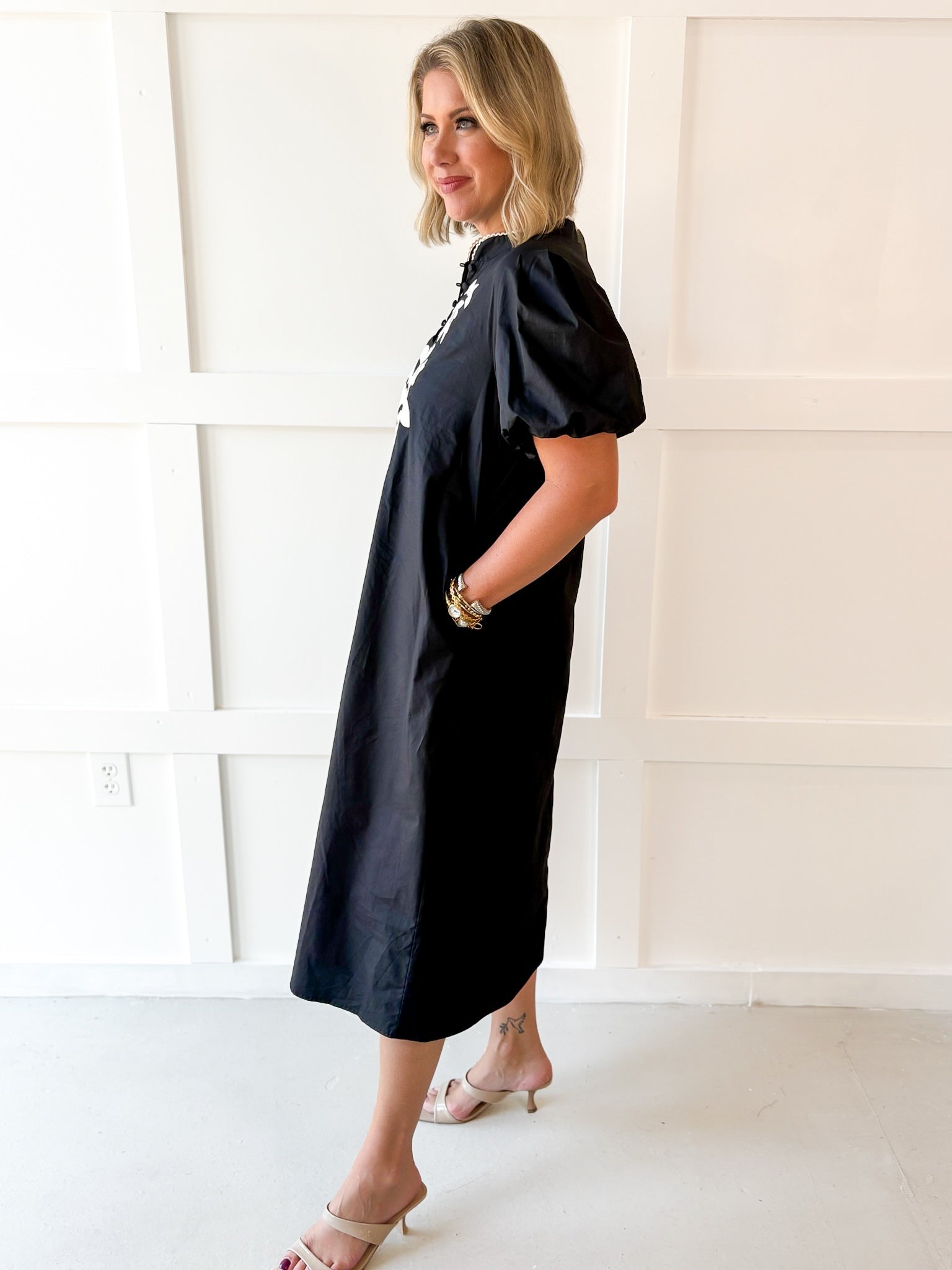 Puff Sleeve App Midi Dress - Ivory/Black