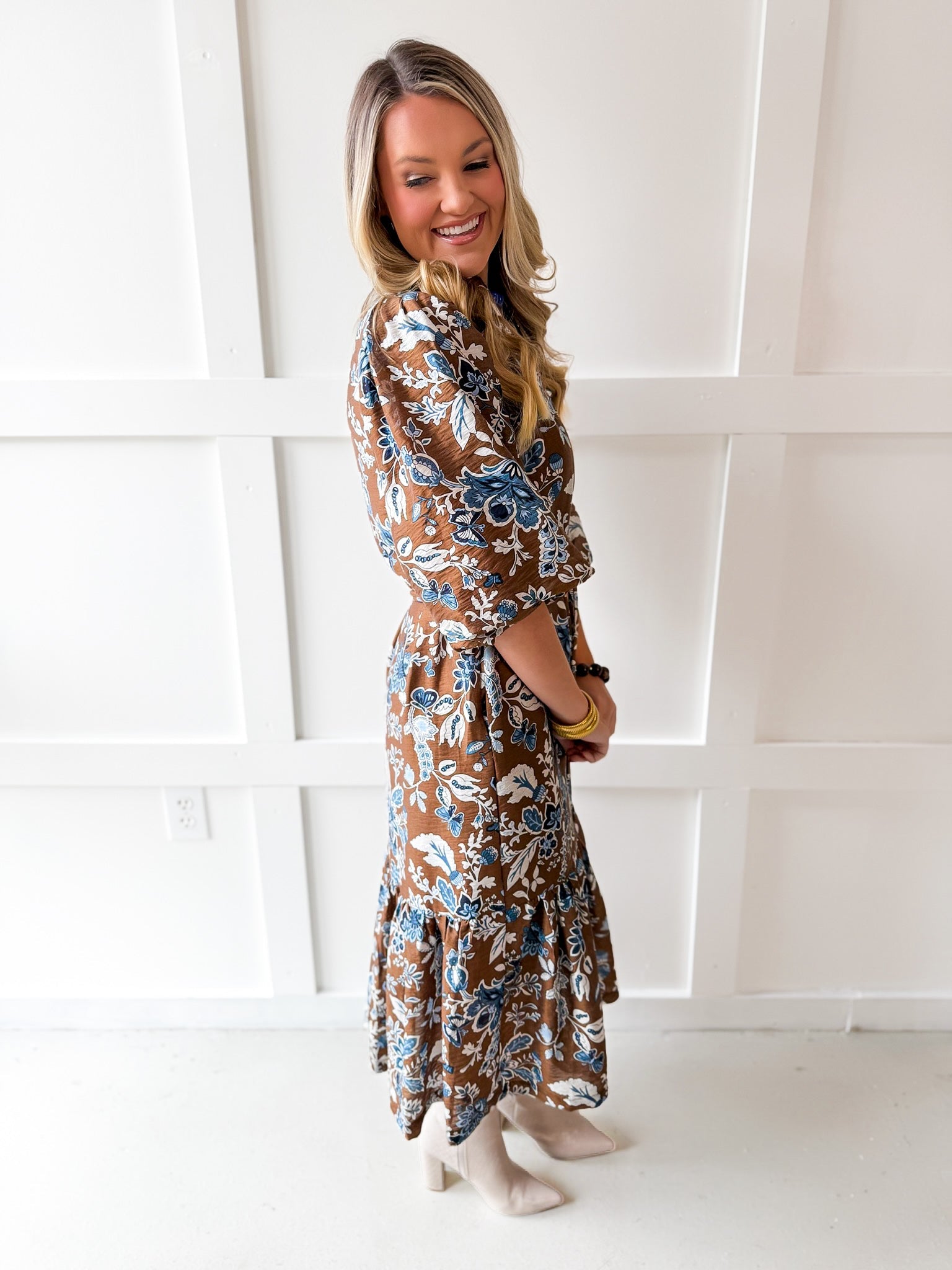 Puff Sleeve Stand Collar Dress
