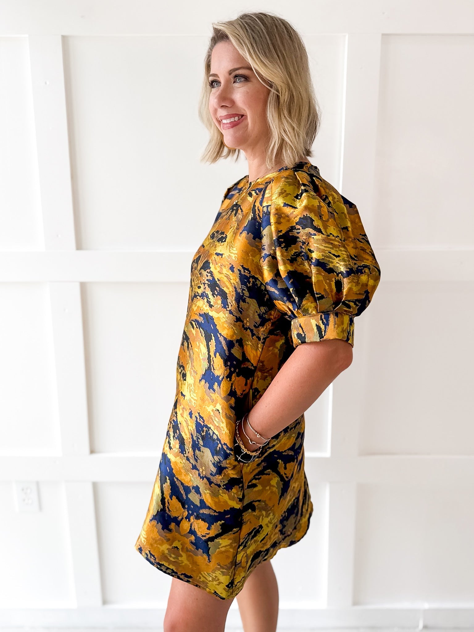 Puff Sleeves Jacquard Print Dress - Gold Mix