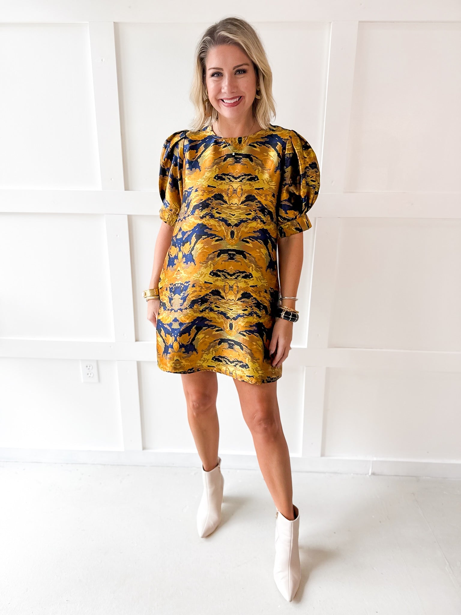 Puff Sleeves Jacquard Print Dress - Gold Mix