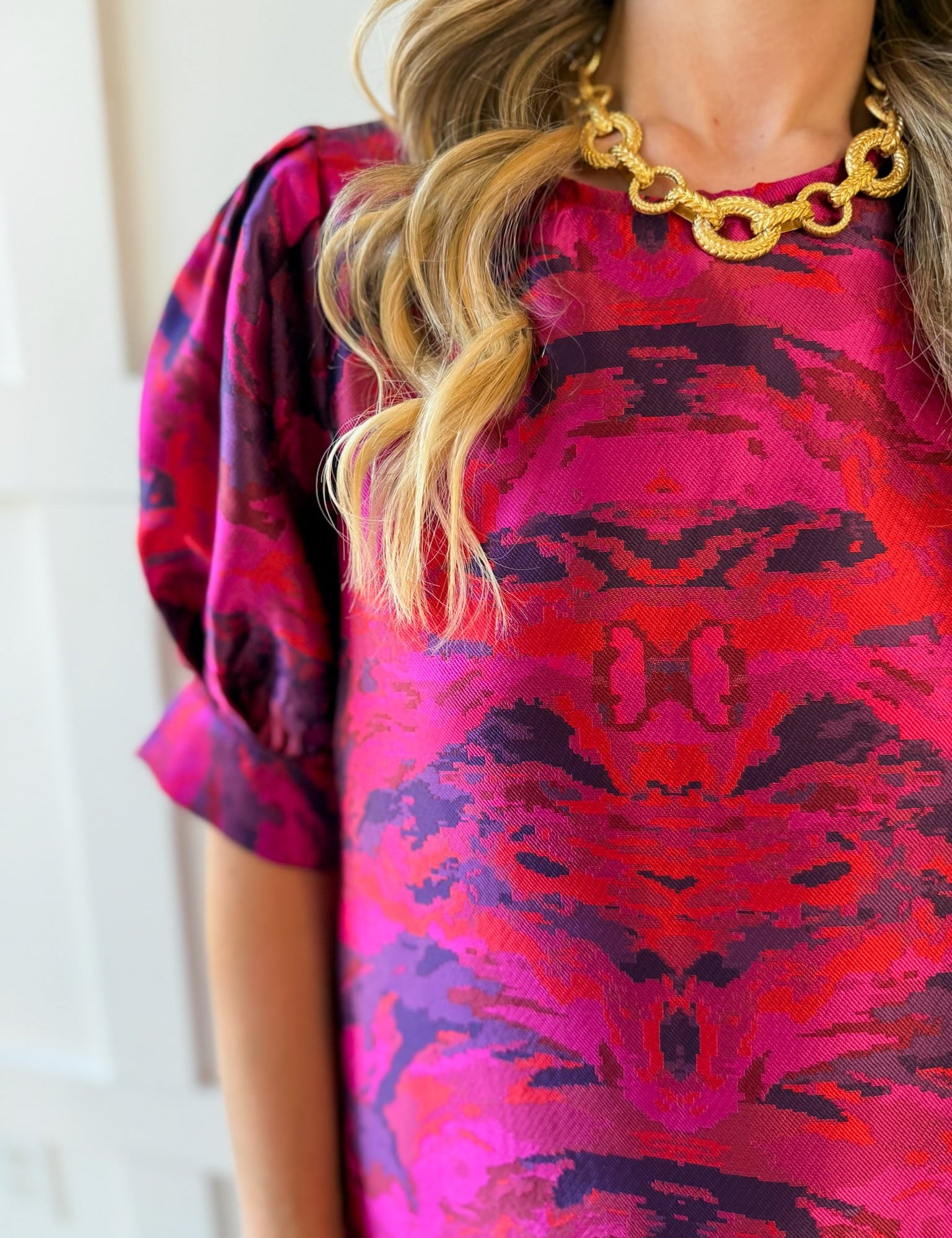 Puff Sleeves Jacquard Print Dress -Magenta Mix