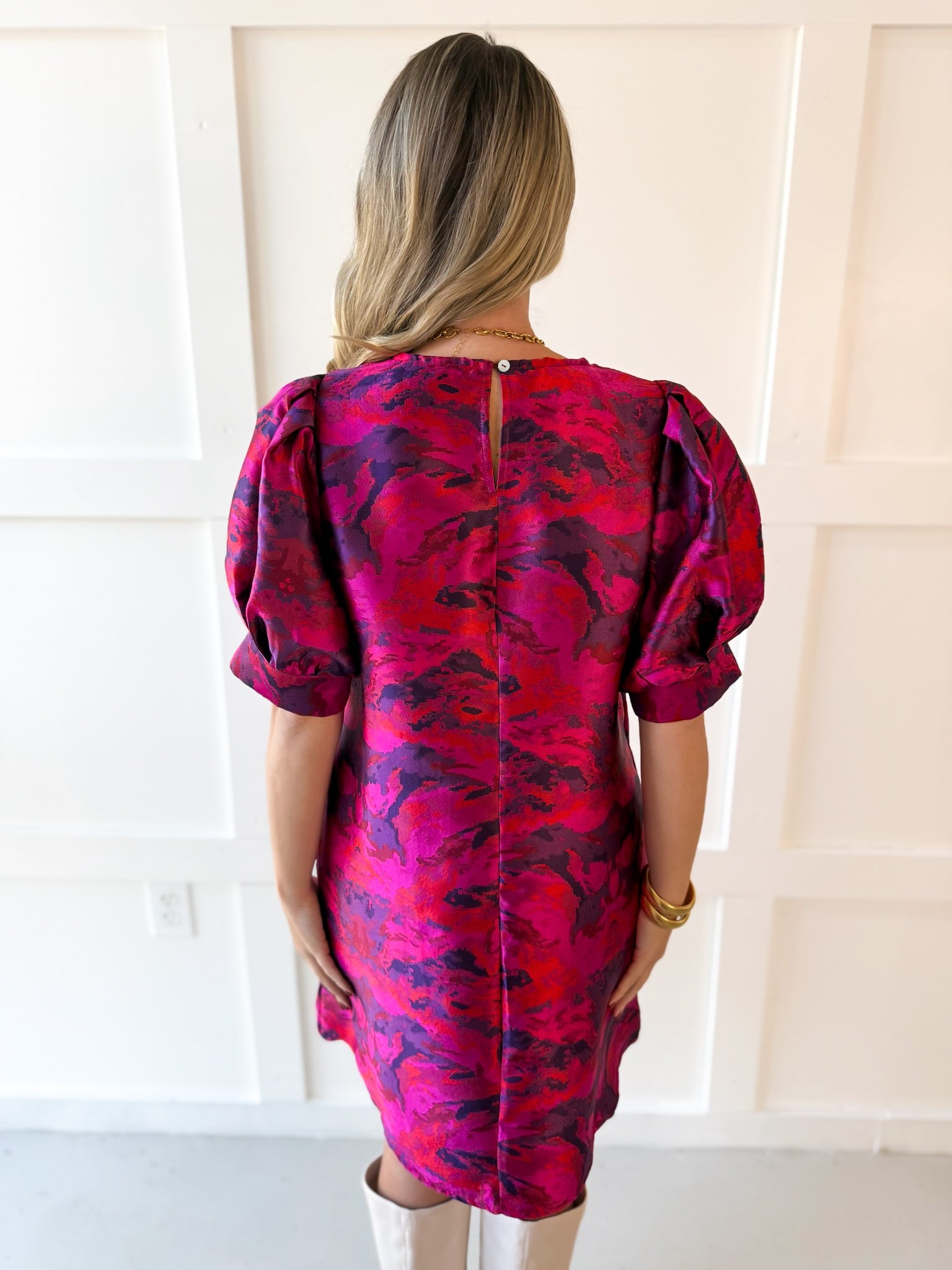Puff Sleeves Jacquard Print Dress -Magenta Mix