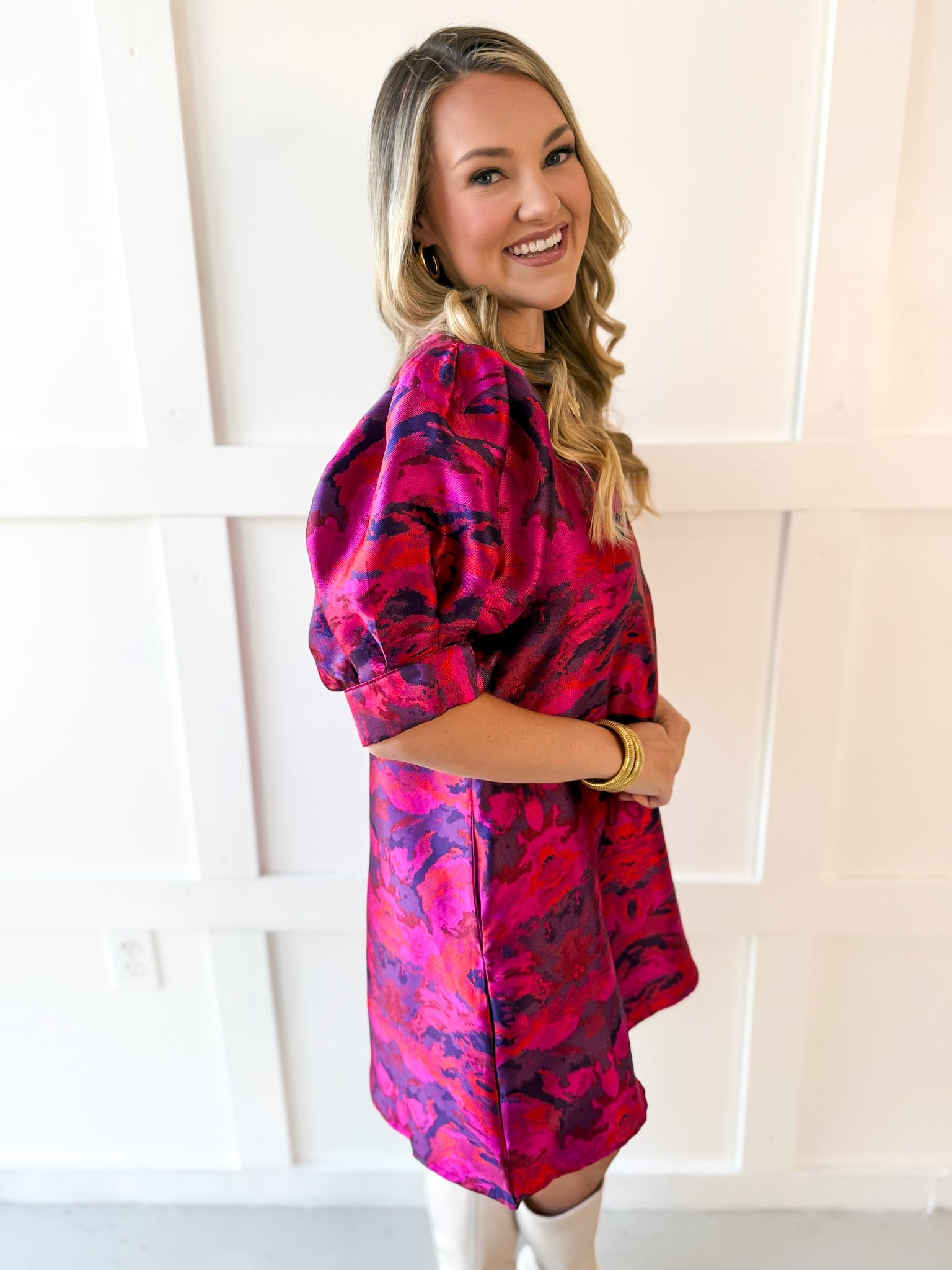 Puff Sleeves Jacquard Print Dress -Magenta Mix