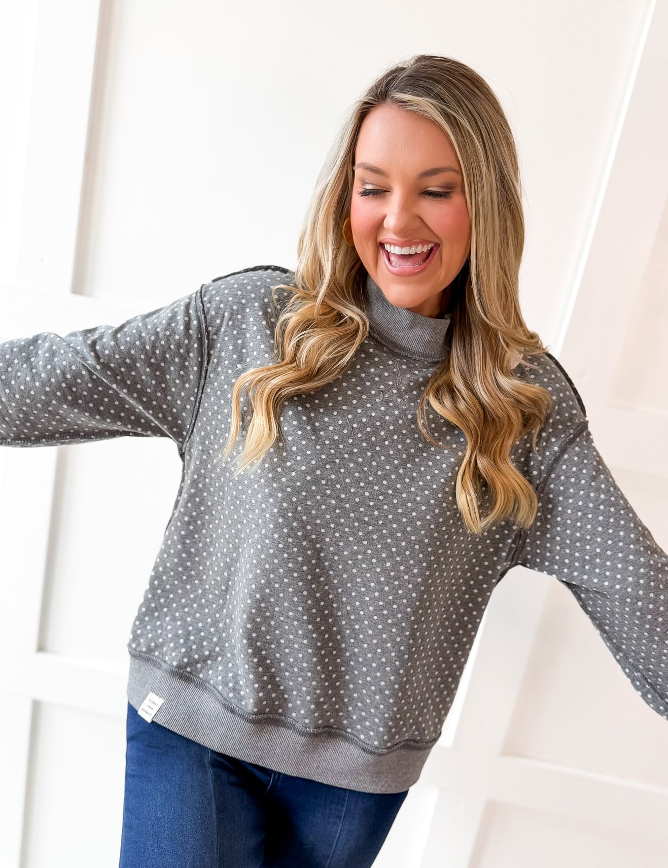 Reversible Sweater - Grey/White