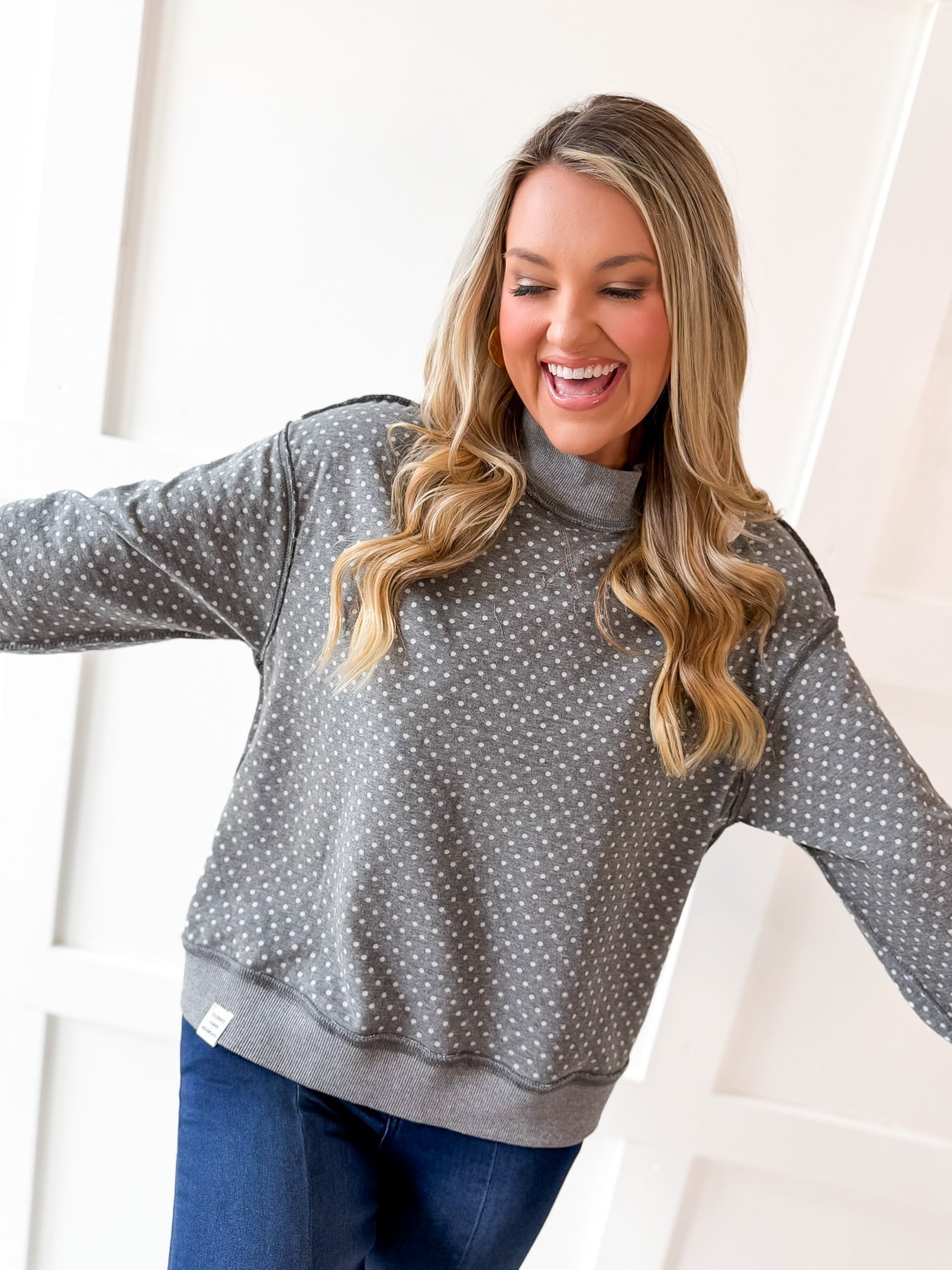 Reversible Sweater - Grey/White