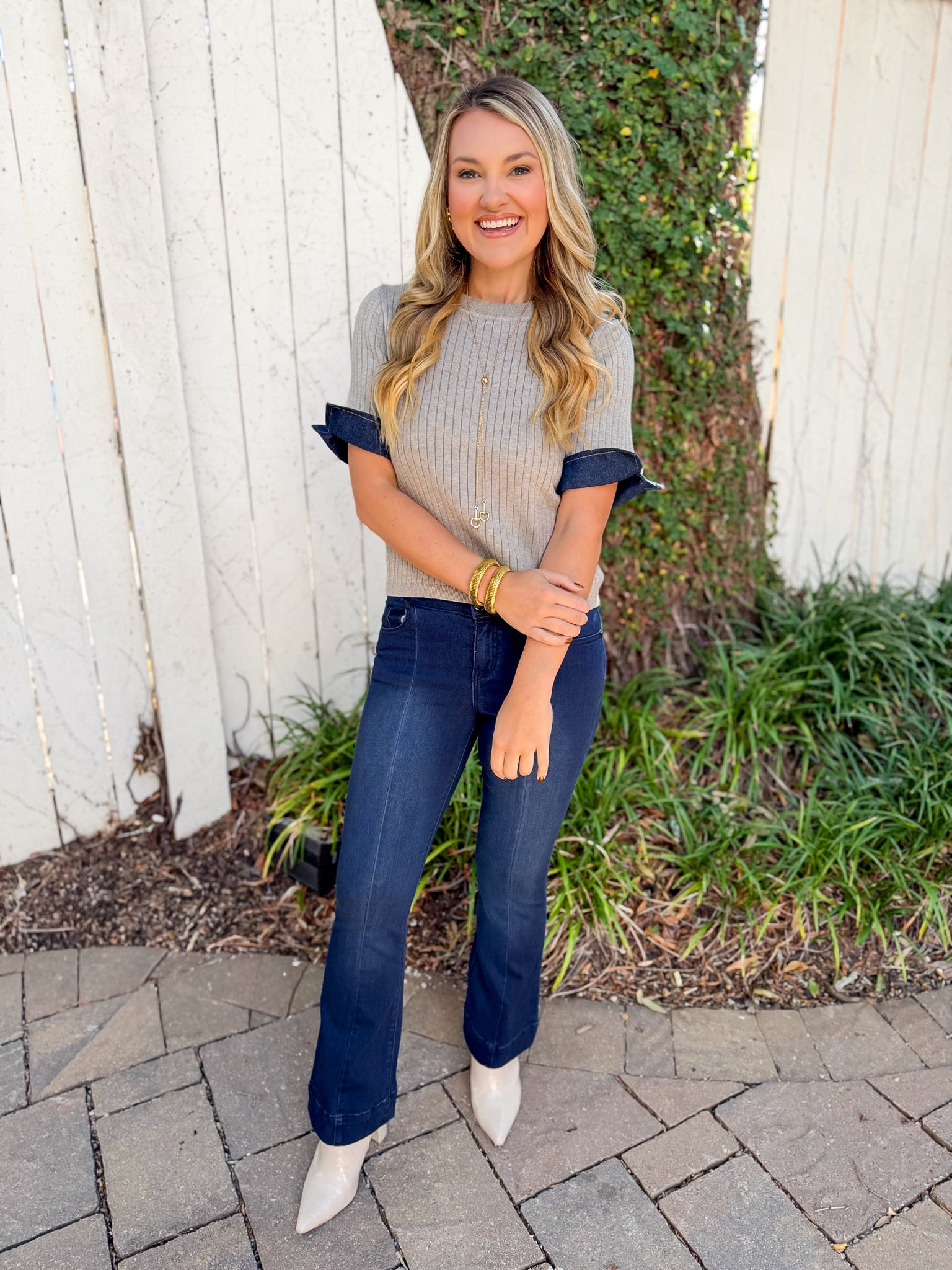 Ribbed Knit Short Sleeve Top - Grey