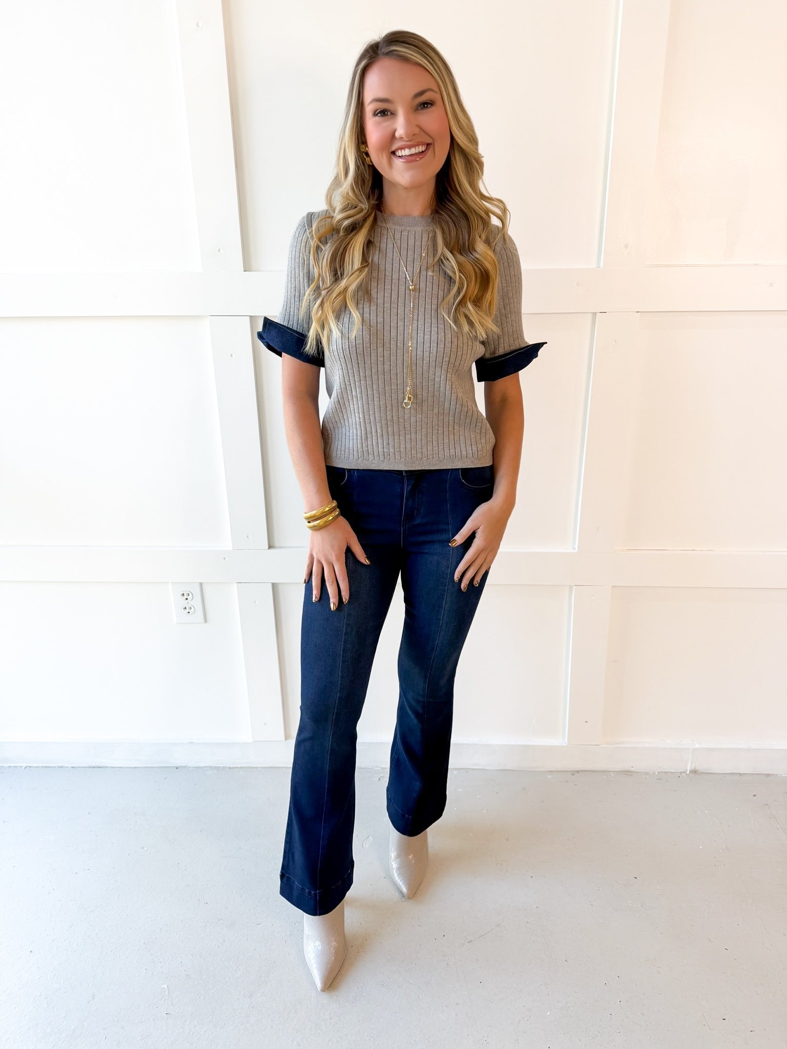 Ribbed Knit Short Sleeve Top - Grey