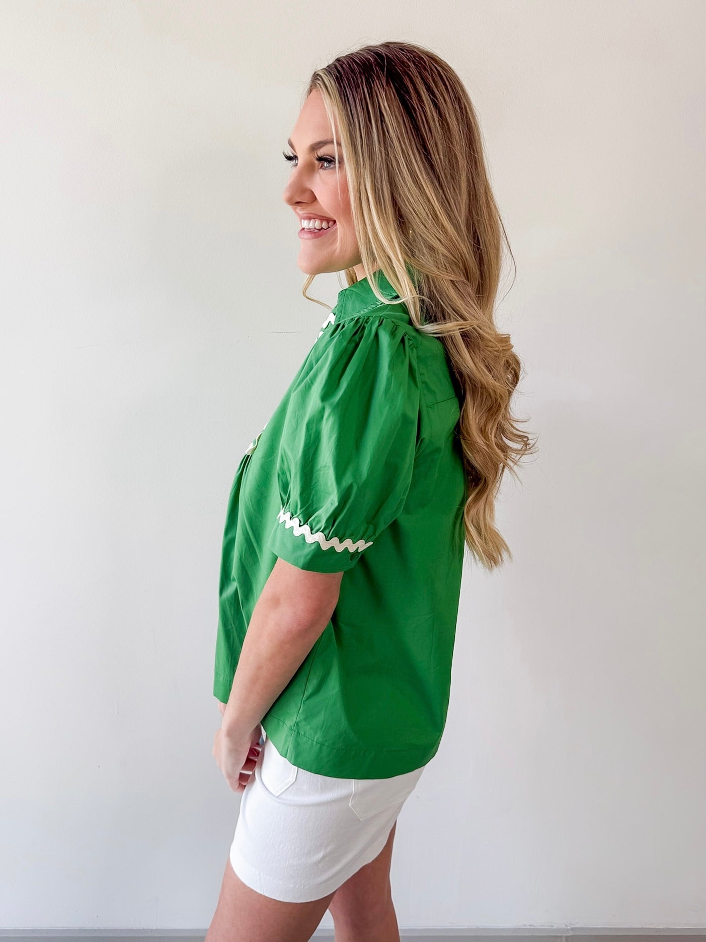 Ric - Rac Trim Accent Solid Top