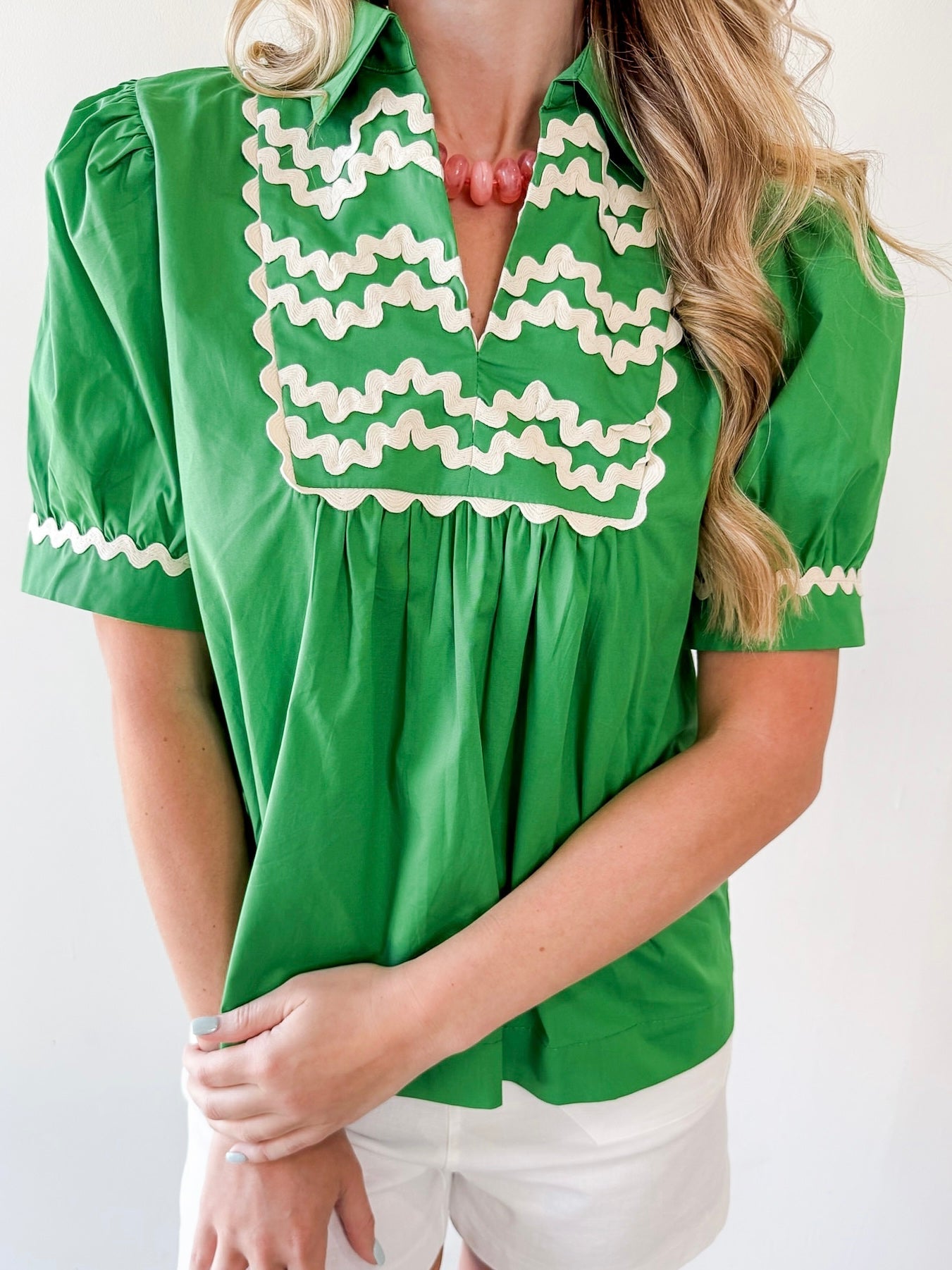 Ric - Rac Trim Accent Solid Top