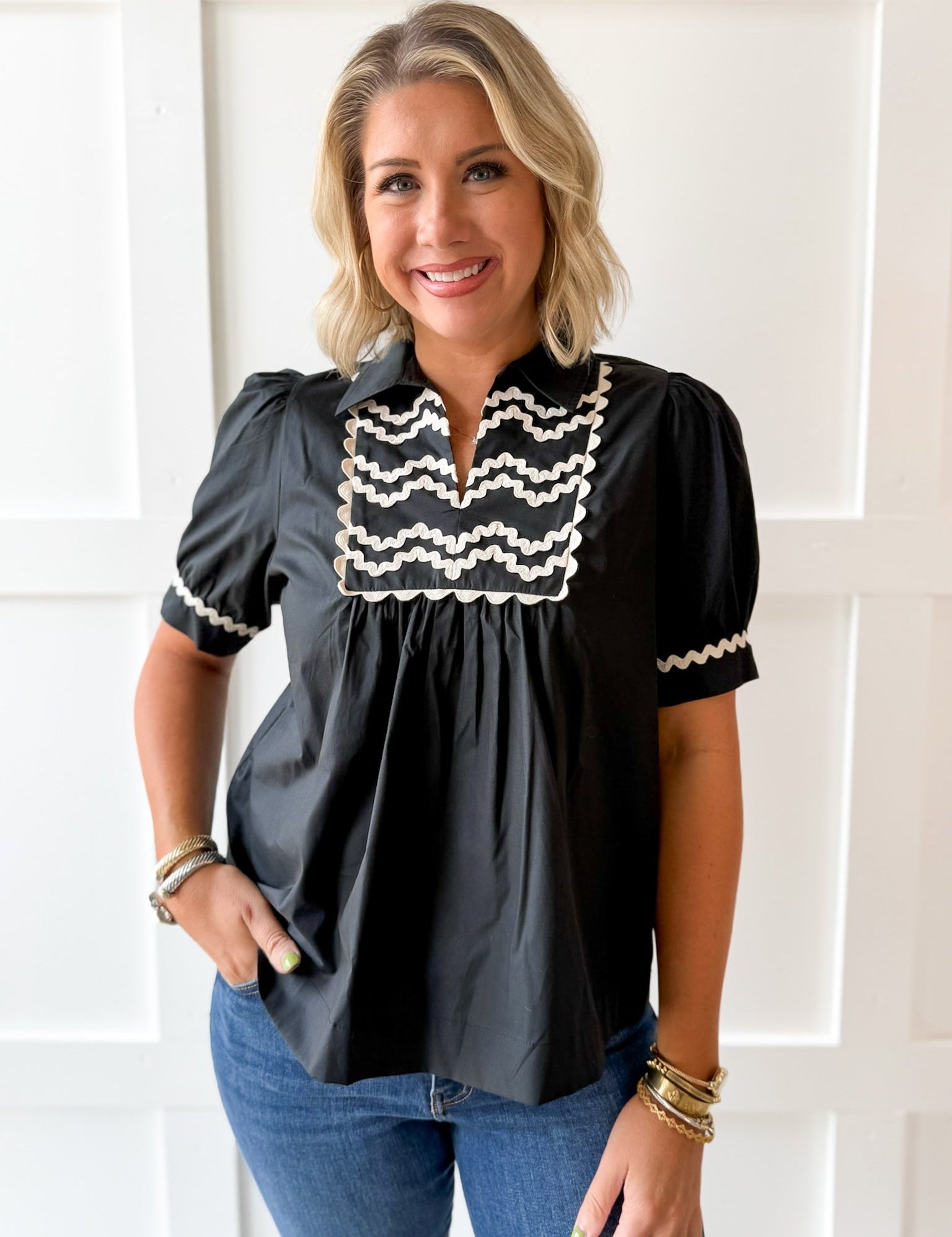Ric-Rac Trim Accent Solid Top